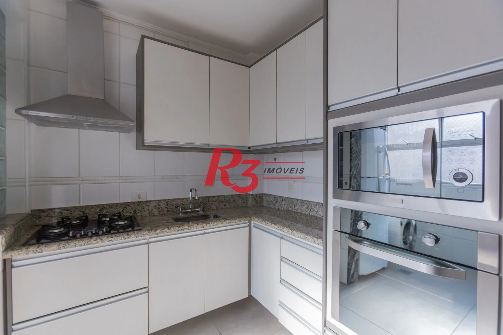 Apartamento com 1 dormitório para alugar, 57 m² por R$ 4.500,00/mês - Embaré - Santos/SP