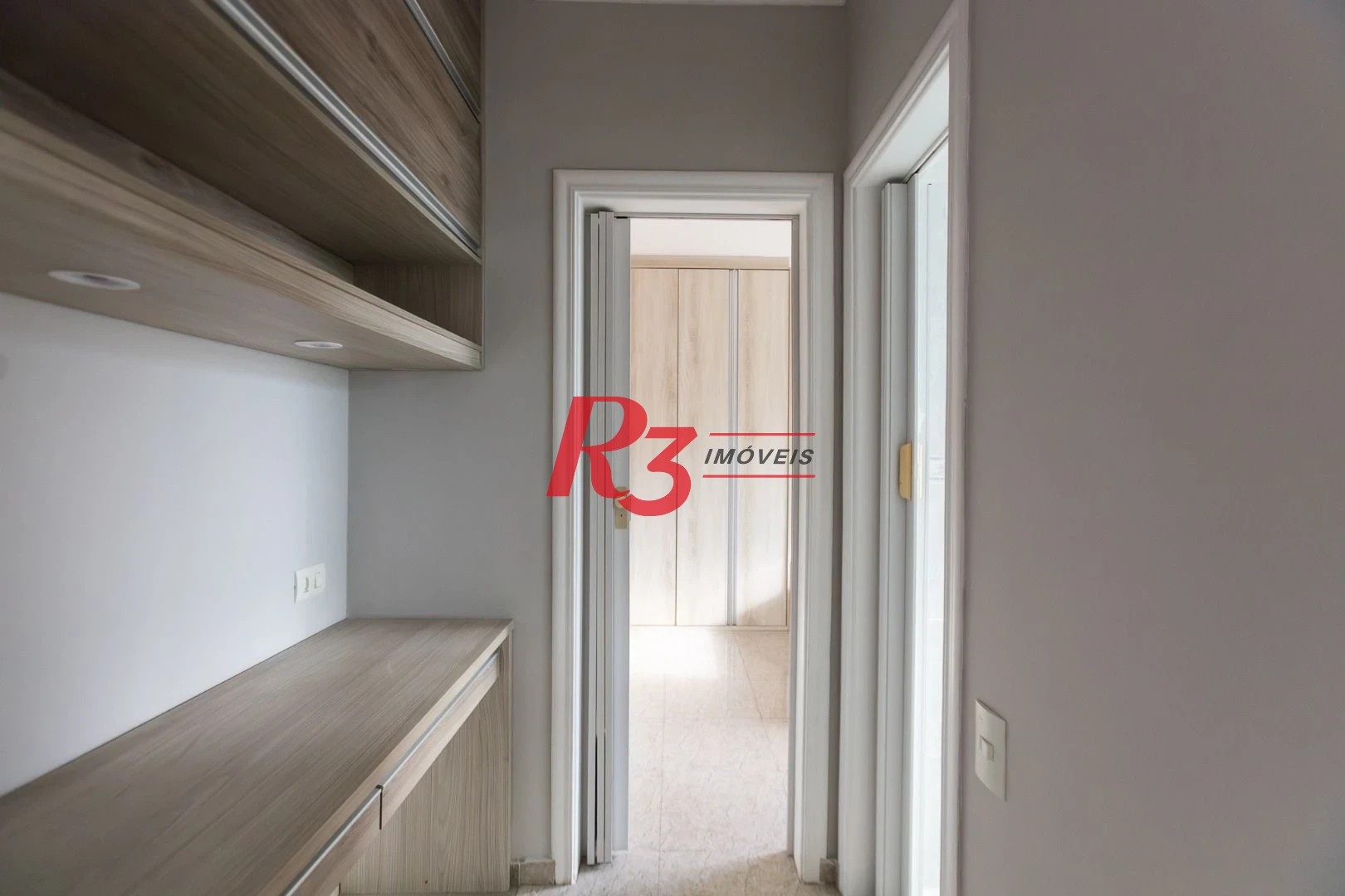 Apartamento com 1 dormitório para alugar, 57 m² por R$ 4.500,00/mês - Embaré - Santos/SP
