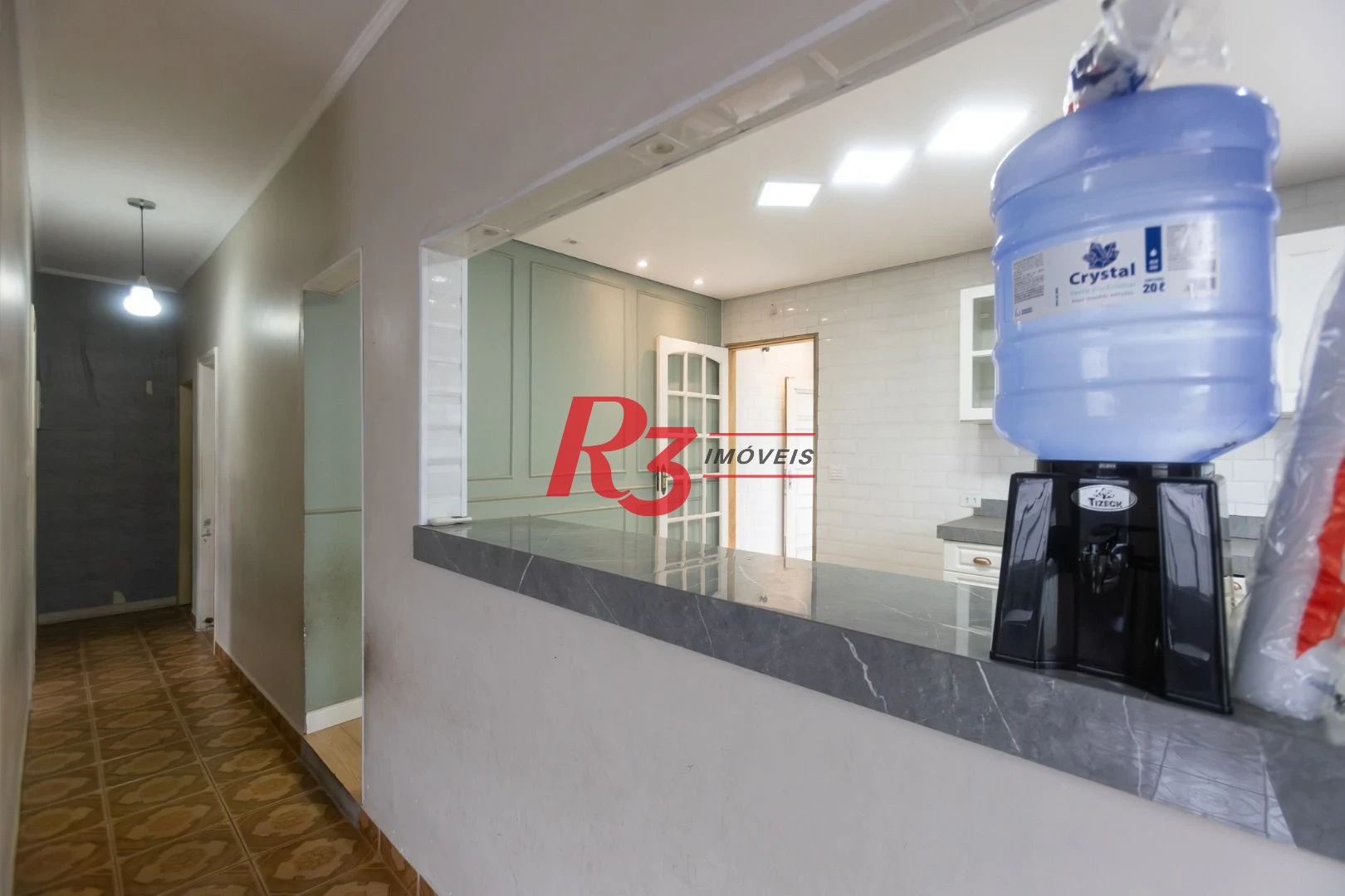 Casa com 3 dormitórios à venda, 229 m² por R$ 480.000,00 - Santa Maria - Santos/SP
