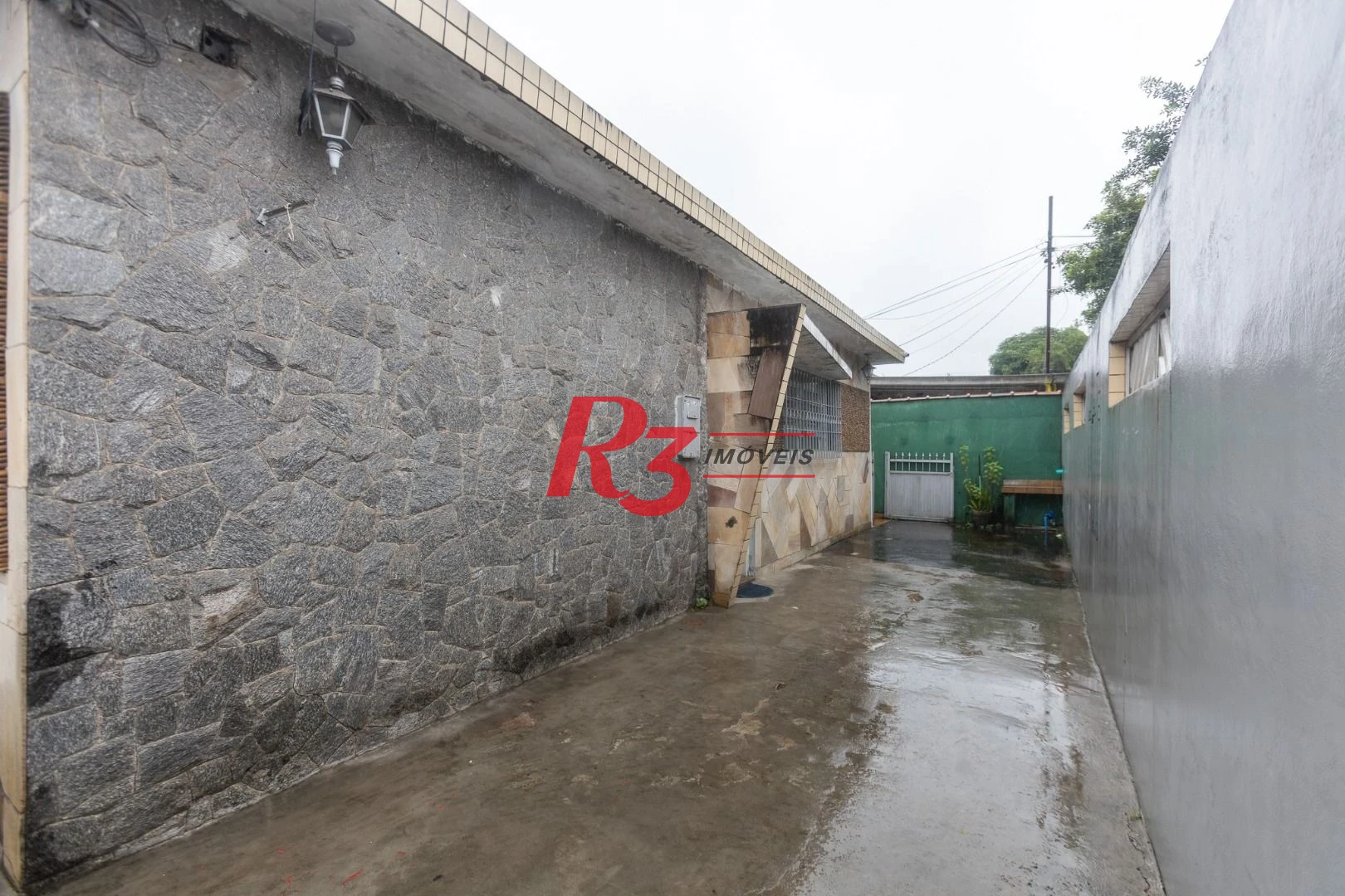 Casa com 3 dormitórios à venda, 229 m² por R$ 480.000,00 - Santa Maria - Santos/SP