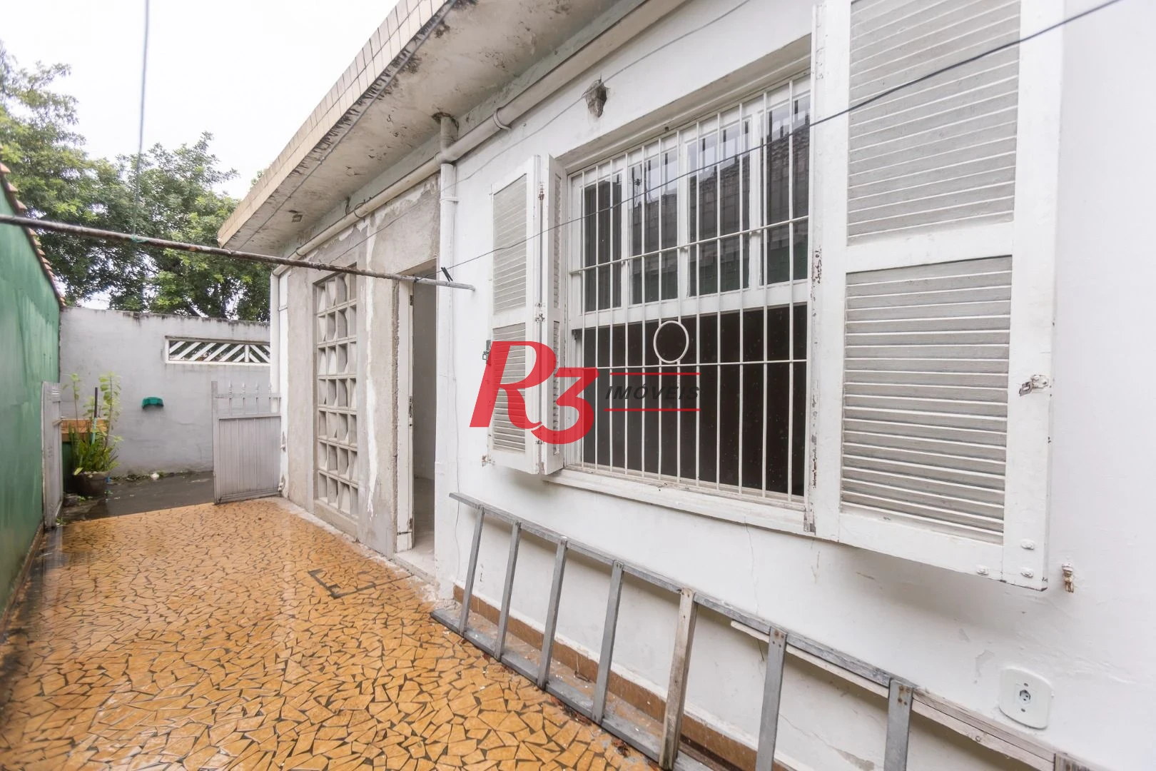 Casa com 3 dormitórios à venda, 229 m² por R$ 480.000,00 - Santa Maria - Santos/SP