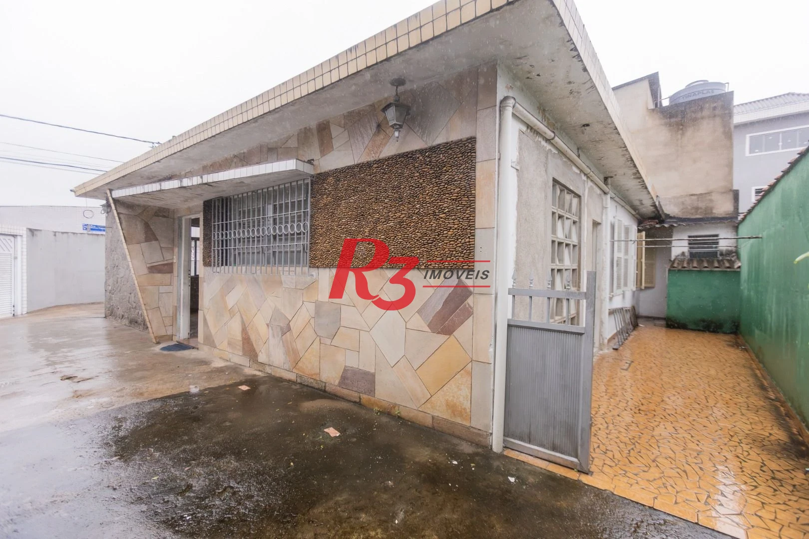 Casa com 3 dormitórios à venda, 229 m² por R$ 480.000,00 - Santa Maria - Santos/SP