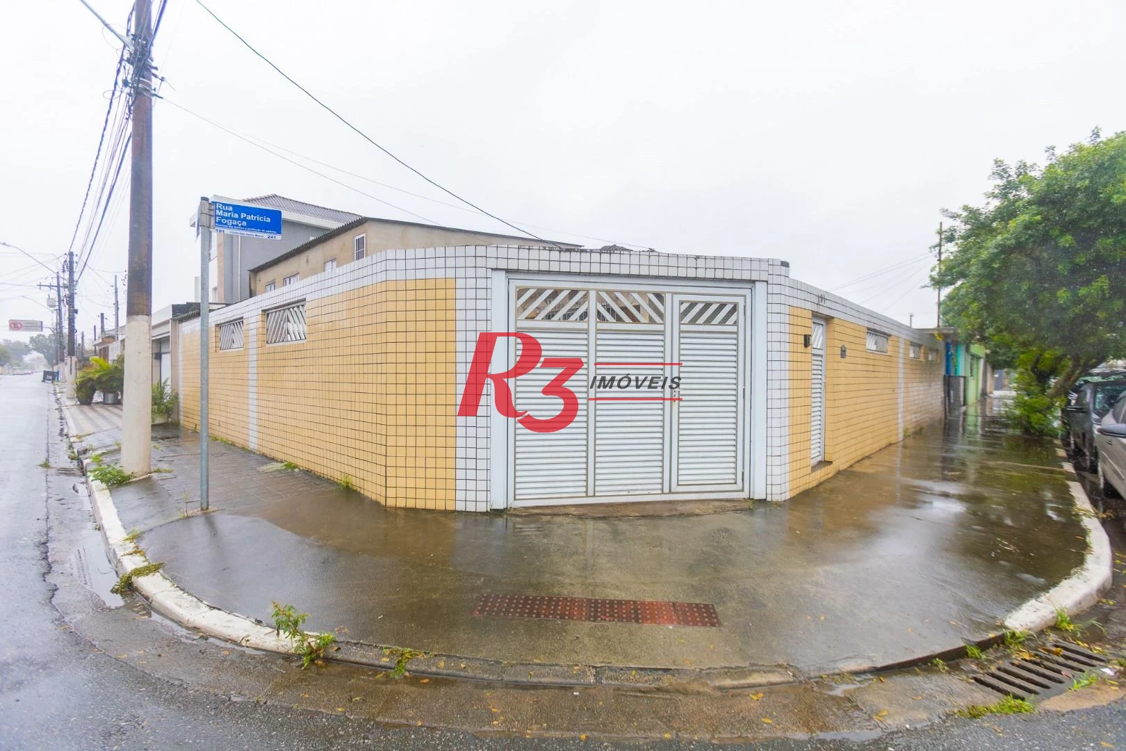 Casa com 3 dormitórios à venda, 229 m² por R$ 480.000,00 - Santa Maria - Santos/SP