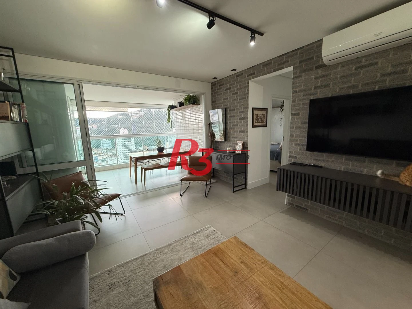 Apartamento com 2 dormitórios à venda, 107 m² por R$ 1.720.000,00 - Pompéia - Santos/SP