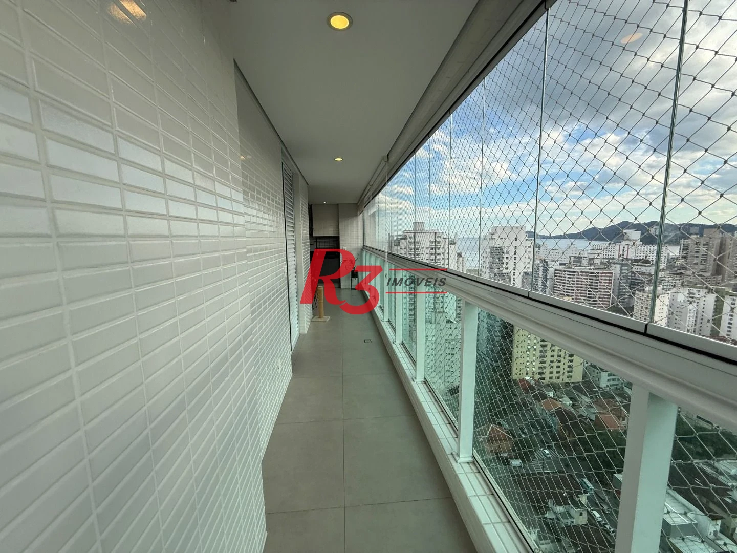 Apartamento com 2 dormitórios à venda, 107 m² por R$ 1.720.000,00 - Pompéia - Santos/SP