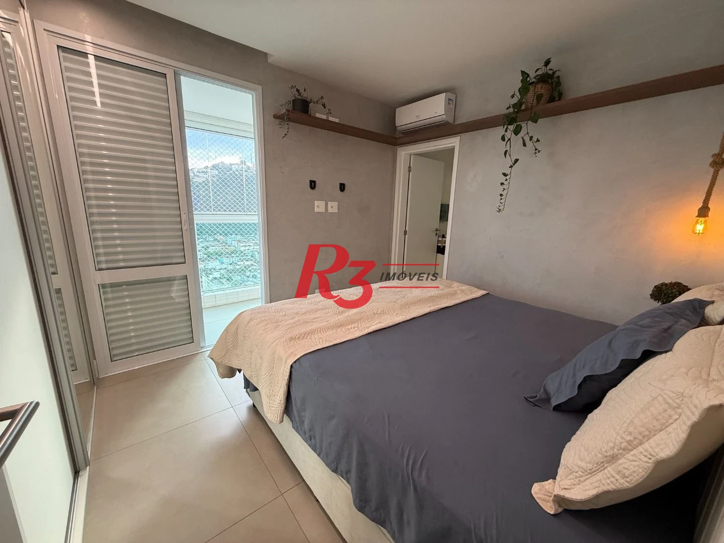 Apartamento com 2 dormitórios à venda, 107 m² por R$ 1.720.000,00 - Pompéia - Santos/SP