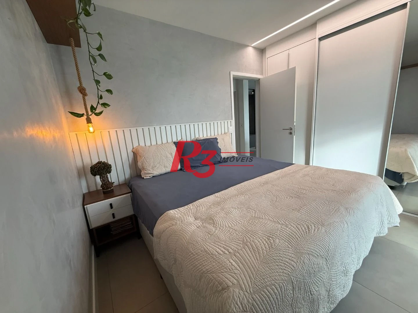 Apartamento com 2 dormitórios à venda, 107 m² por R$ 1.720.000,00 - Pompéia - Santos/SP