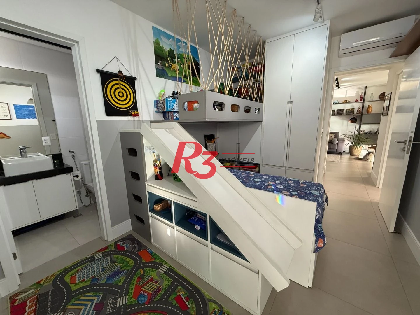 Apartamento com 2 dormitórios à venda, 107 m² por R$ 1.720.000,00 - Pompéia - Santos/SP