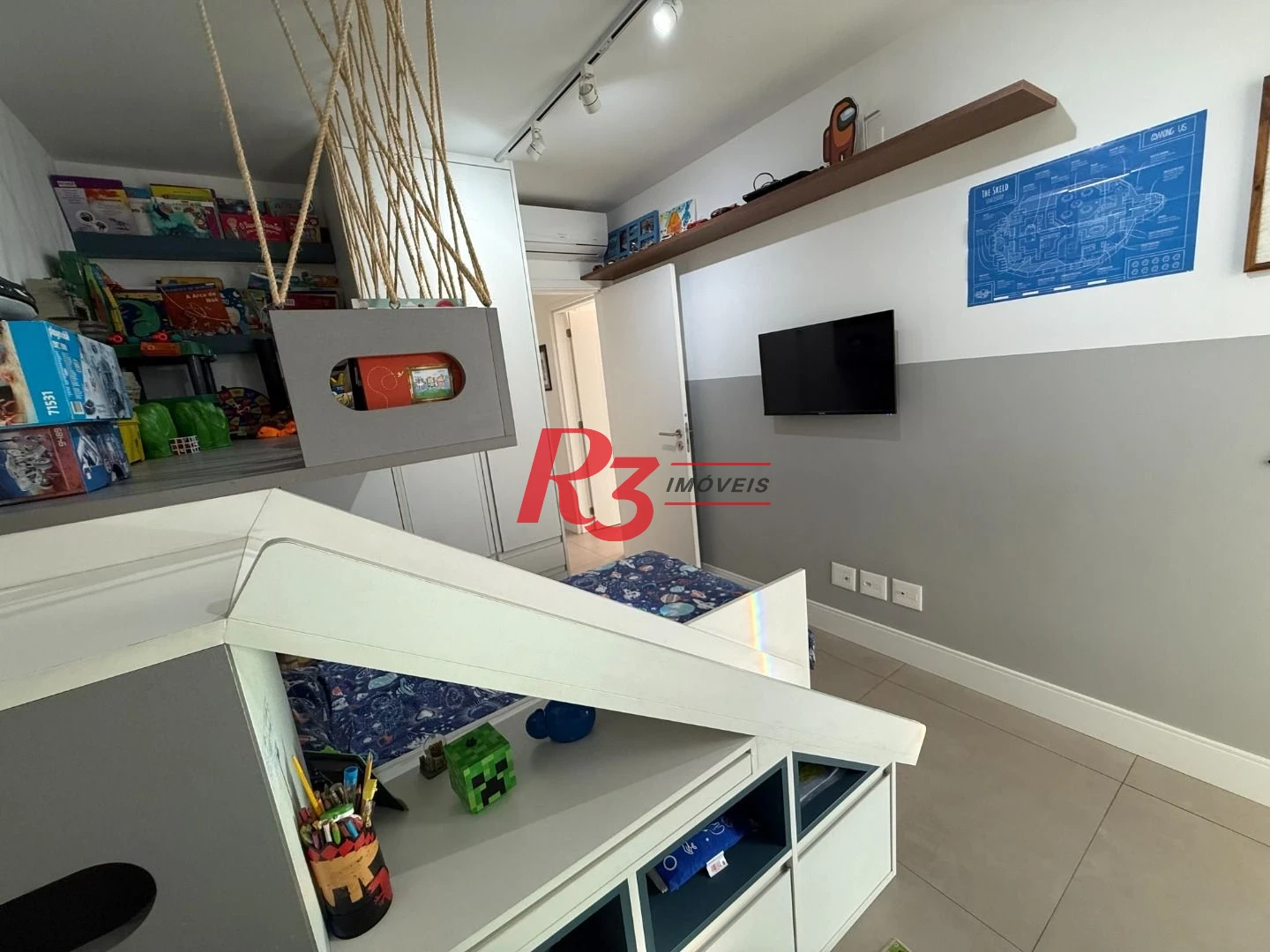 Apartamento com 2 dormitórios à venda, 107 m² por R$ 1.720.000,00 - Pompéia - Santos/SP