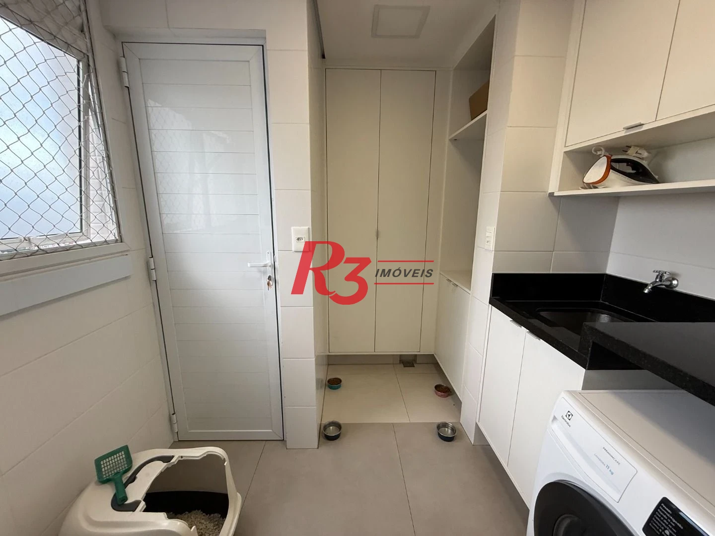 Apartamento com 2 dormitórios à venda, 107 m² por R$ 1.720.000,00 - Pompéia - Santos/SP