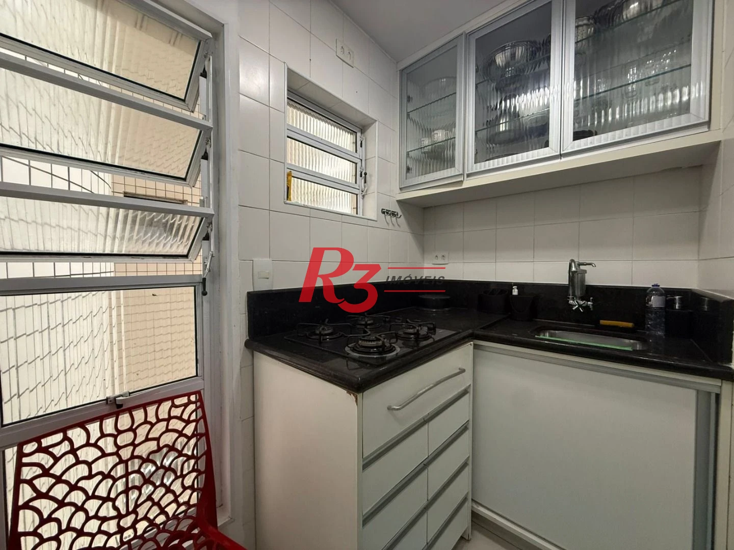 Studio com 1 dormitório para alugar, 27 m² por R$ 3.400,00/mês - Gonzaga - Santos/SP