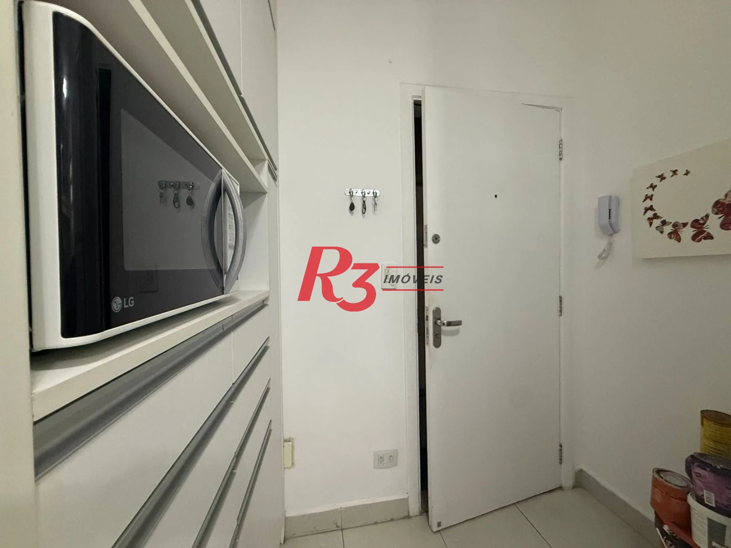 Studio com 1 dormitório para alugar, 27 m² por R$ 3.400,00/mês - Gonzaga - Santos/SP