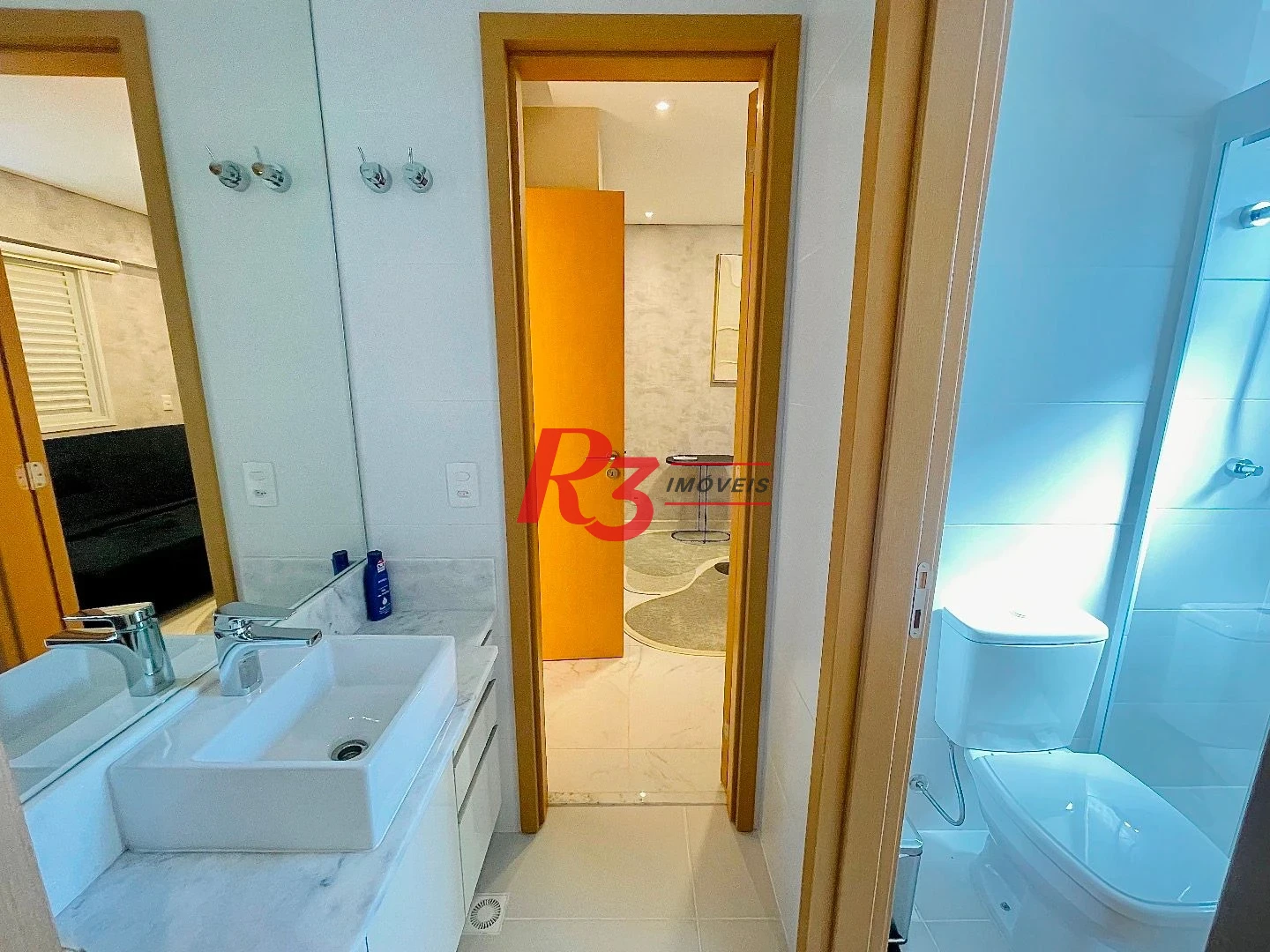 Apartamento com 3 dormitórios para alugar, 100 m² por R$ 22.000,00/mês - Gonzaga - Santos/SP
