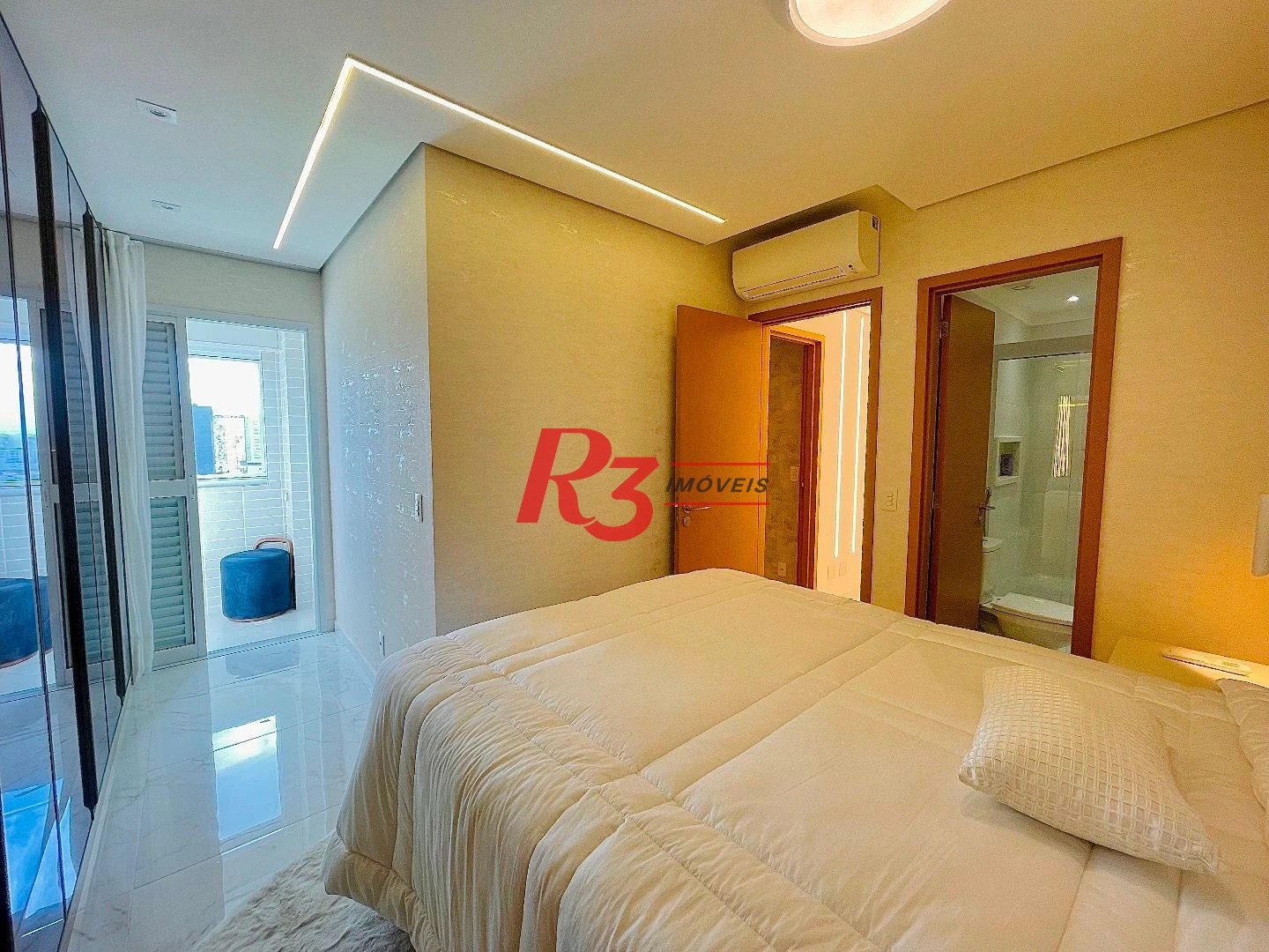 Apartamento com 3 dormitórios para alugar, 100 m² por R$ 22.000,00/mês - Gonzaga - Santos/SP