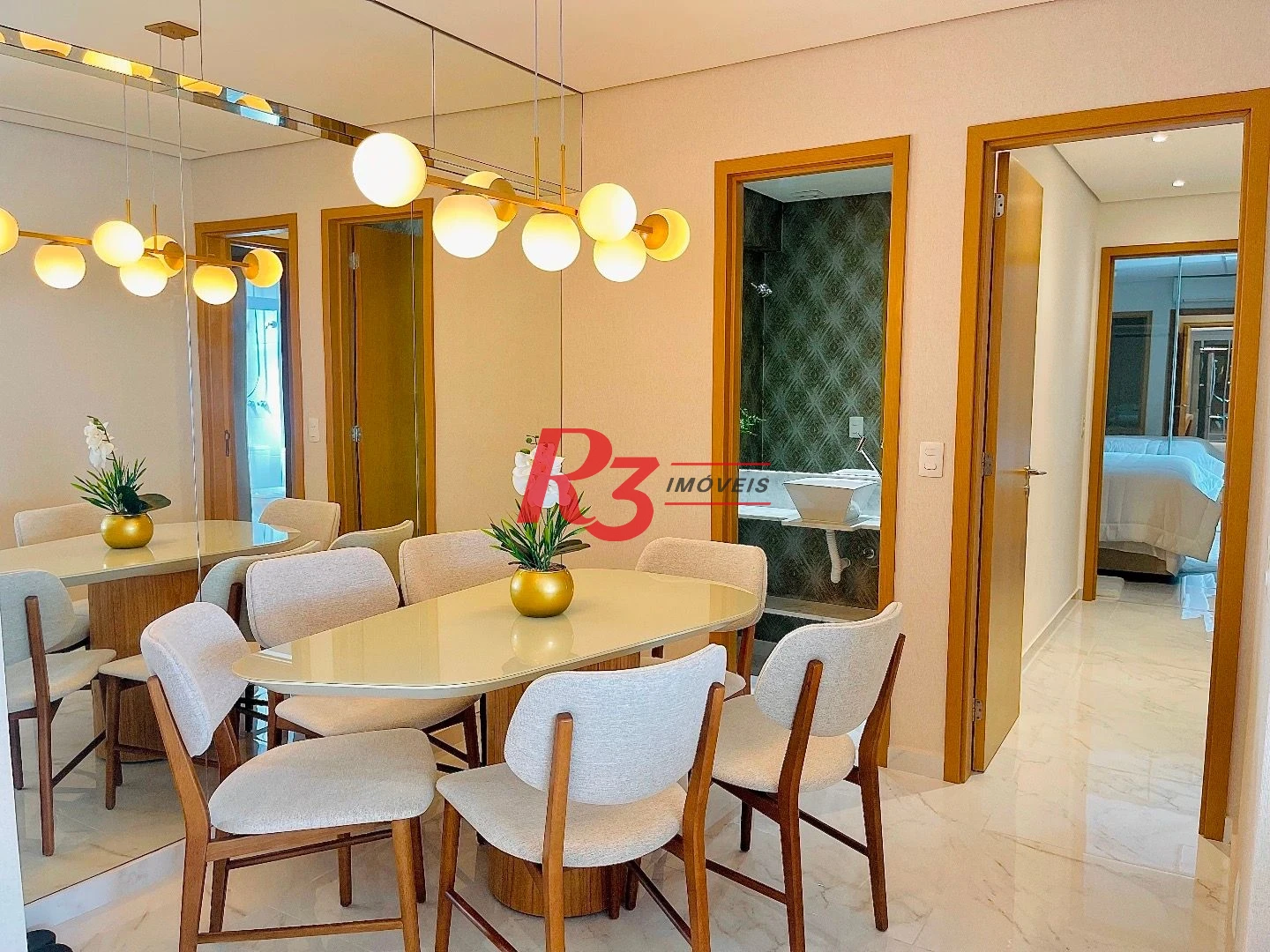 Apartamento com 3 dormitórios para alugar, 100 m² por R$ 22.000,00/mês - Gonzaga - Santos/SP