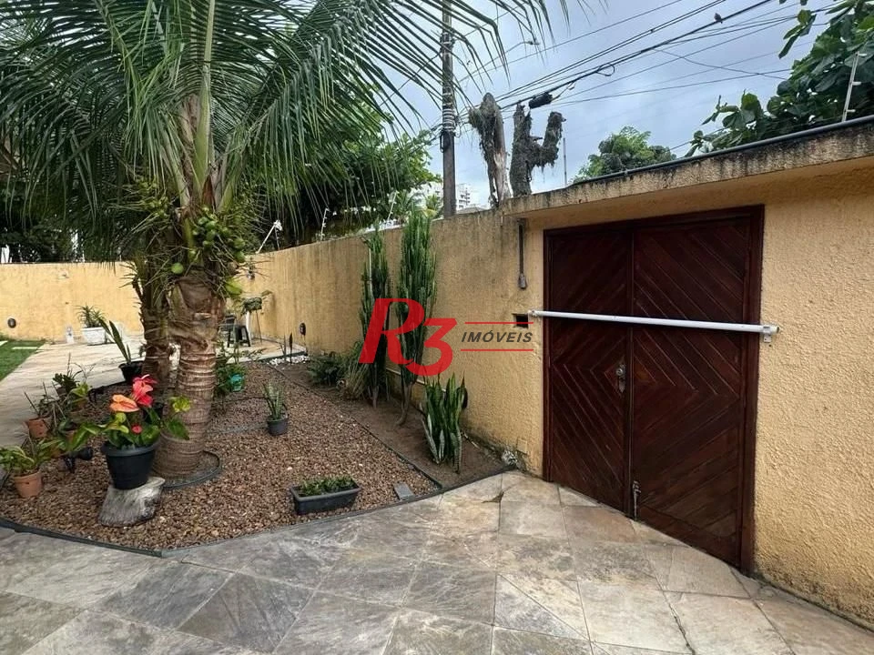 Casa com 4 dormitórios à venda, 568 m² por R$ 1.200.000,00 - Jardim Virginia - Guarujá/SP
