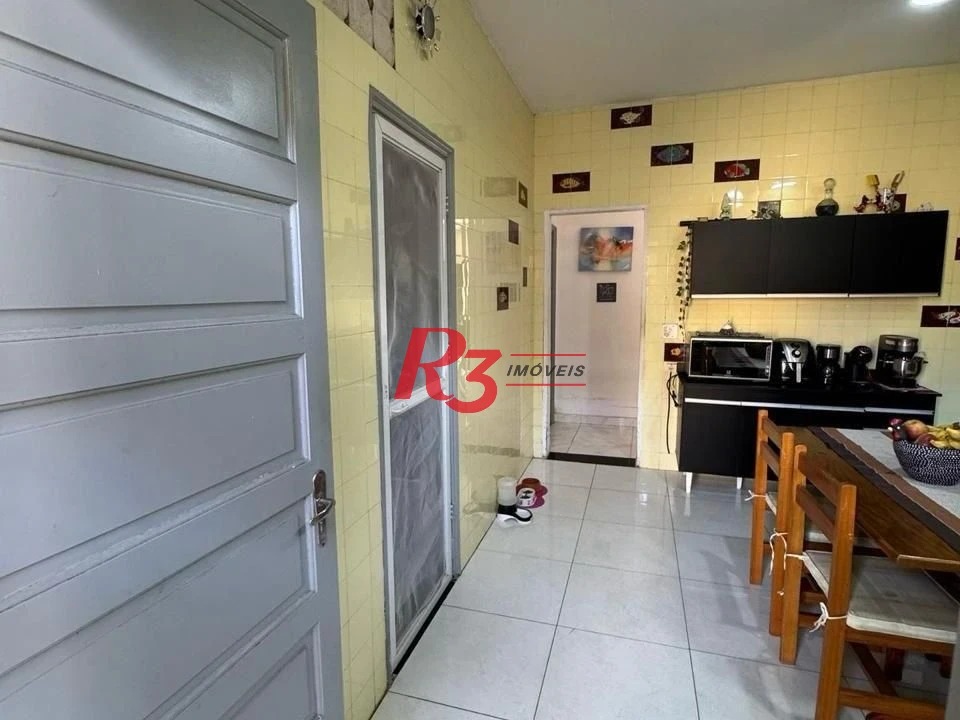 Casa com 4 dormitórios à venda, 568 m² por R$ 1.200.000,00 - Jardim Virginia - Guarujá/SP
