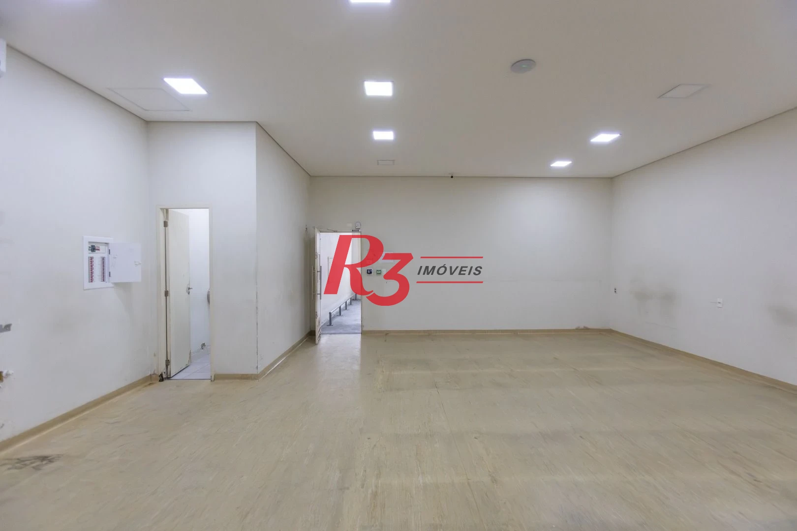 Loja para alugar, 220 m² por R$ 8.500,00/mês - Paquetá - Santos/SP