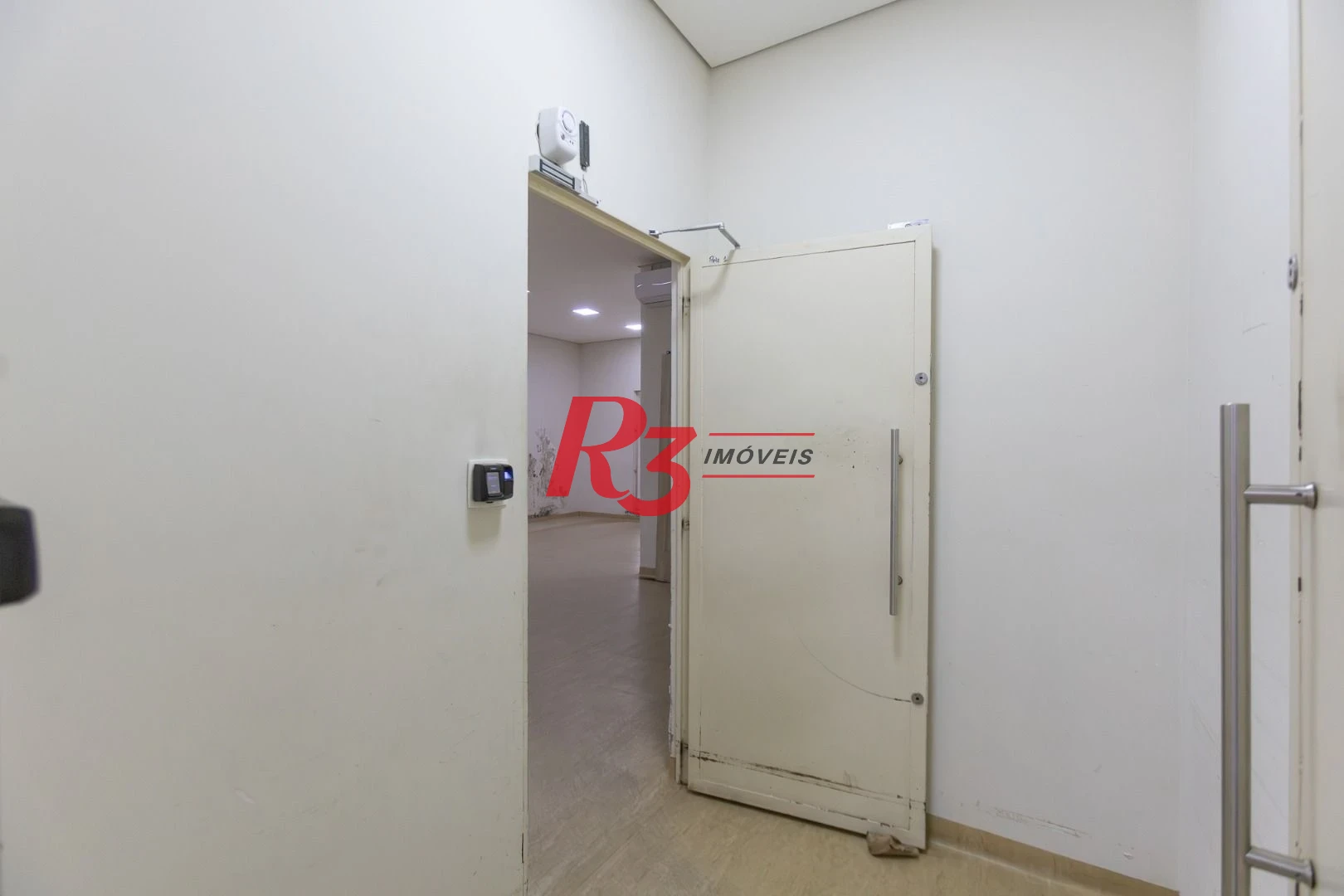 Loja para alugar, 220 m² por R$ 8.500,00/mês - Paquetá - Santos/SP