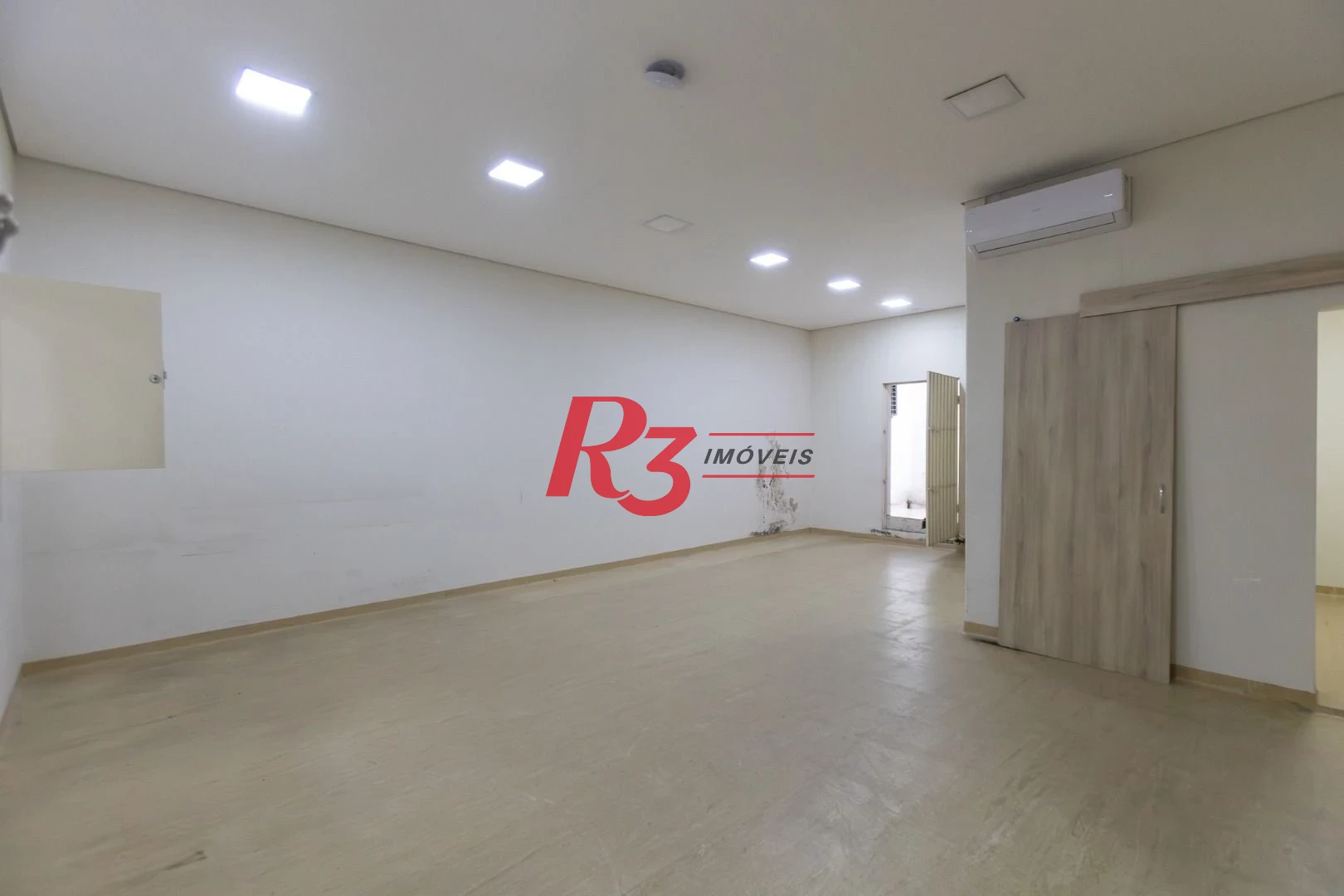 Loja para alugar, 220 m² por R$ 8.500,00/mês - Paquetá - Santos/SP