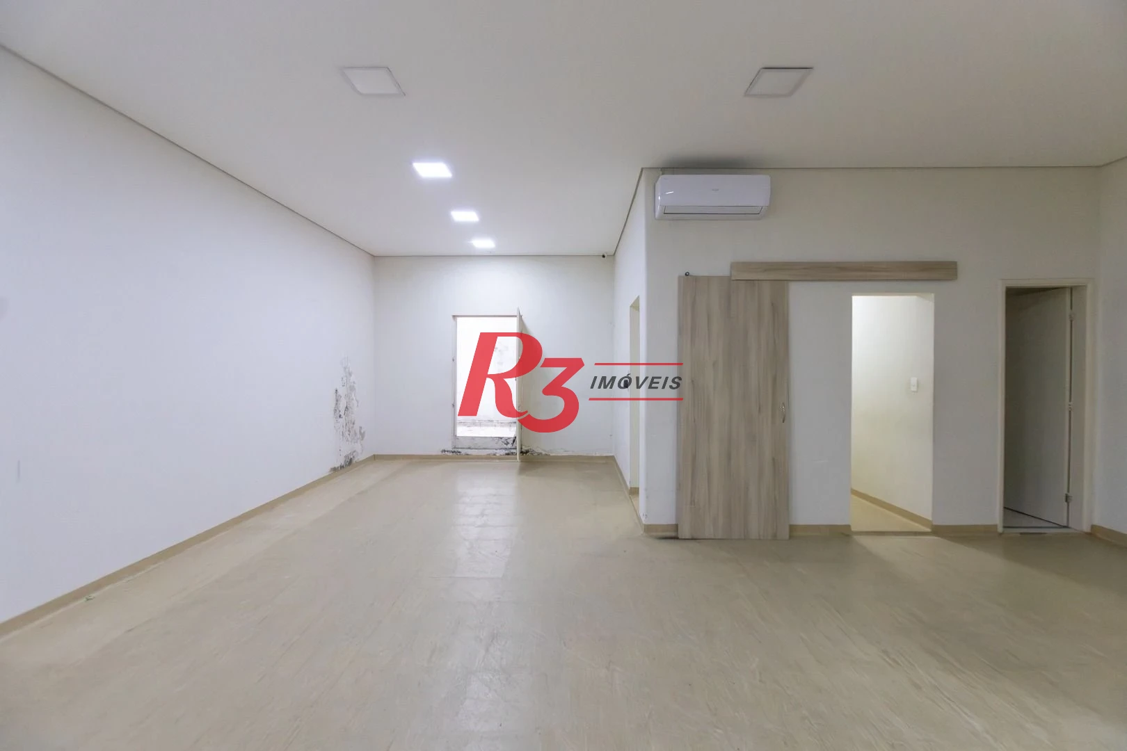 Loja para alugar, 220 m² por R$ 8.500,00/mês - Paquetá - Santos/SP