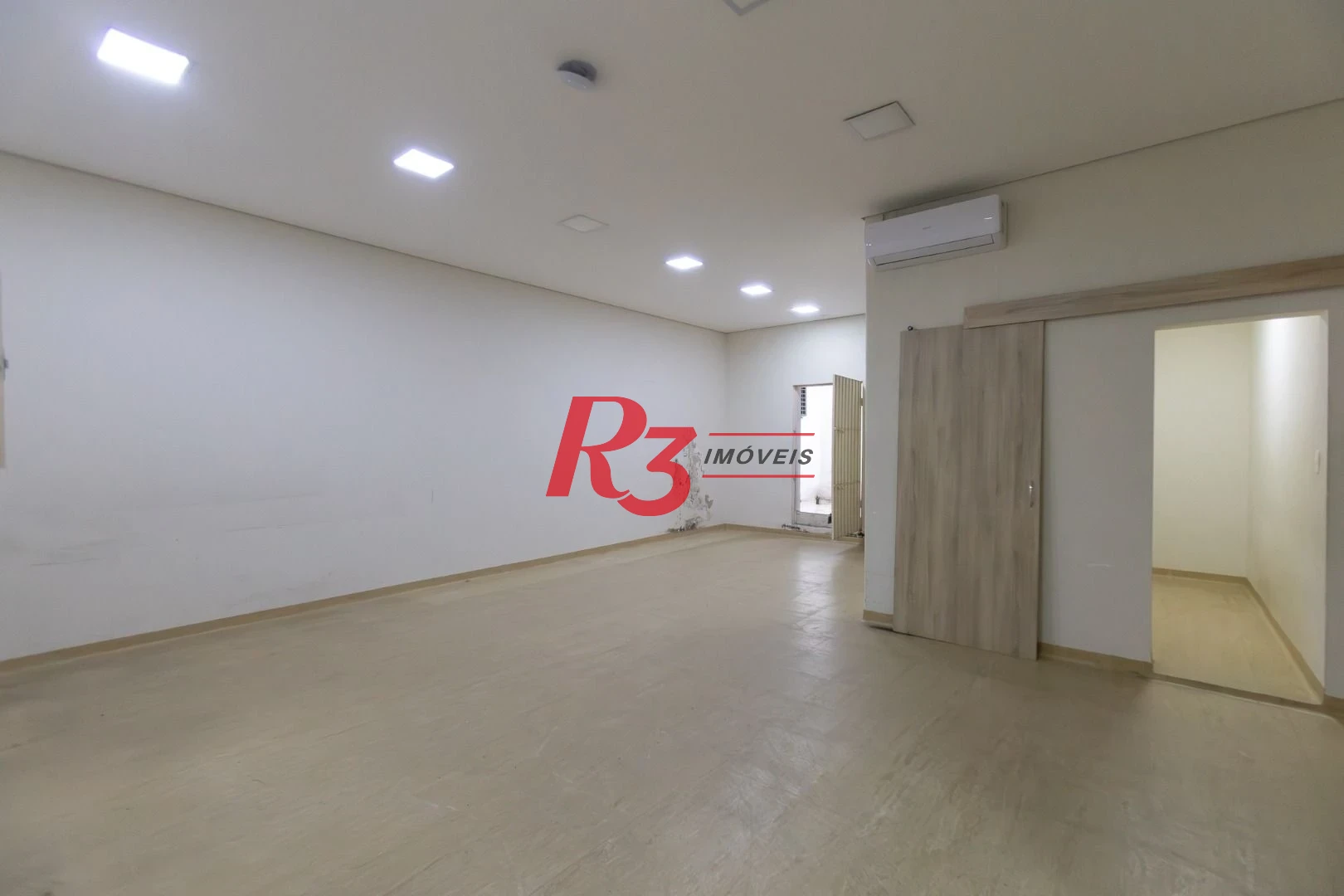 Loja para alugar, 220 m² por R$ 8.500,00/mês - Paquetá - Santos/SP