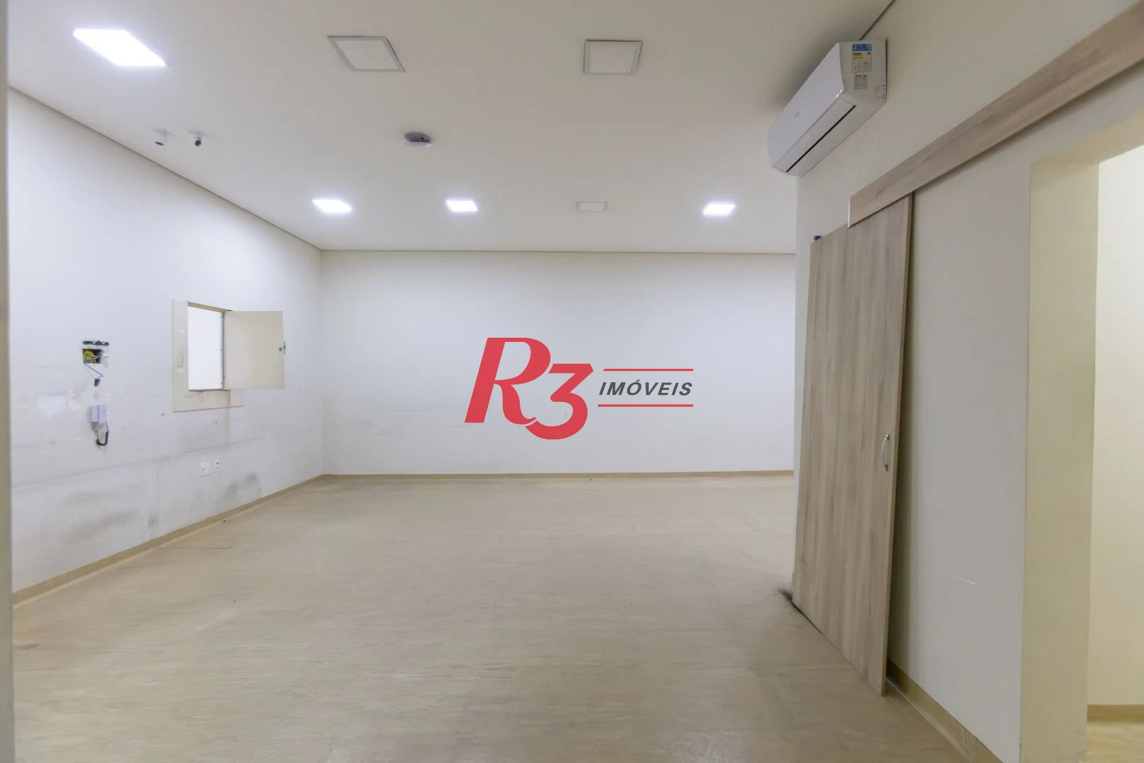 Loja para alugar, 220 m² por R$ 8.500,00/mês - Paquetá - Santos/SP