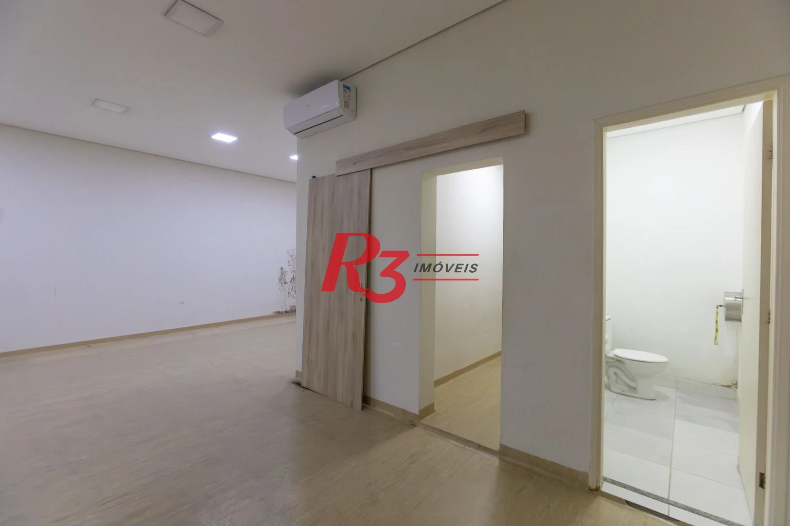 Loja para alugar, 220 m² por R$ 8.500,00/mês - Paquetá - Santos/SP