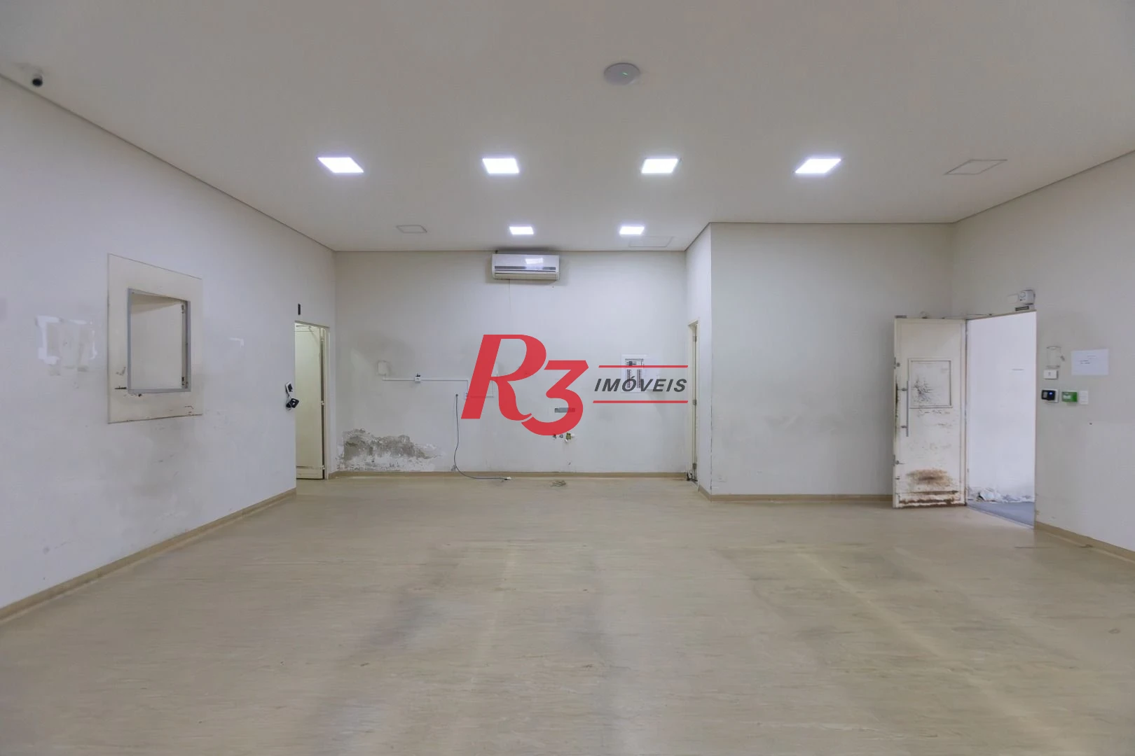 Loja para alugar, 220 m² por R$ 8.500,00/mês - Paquetá - Santos/SP