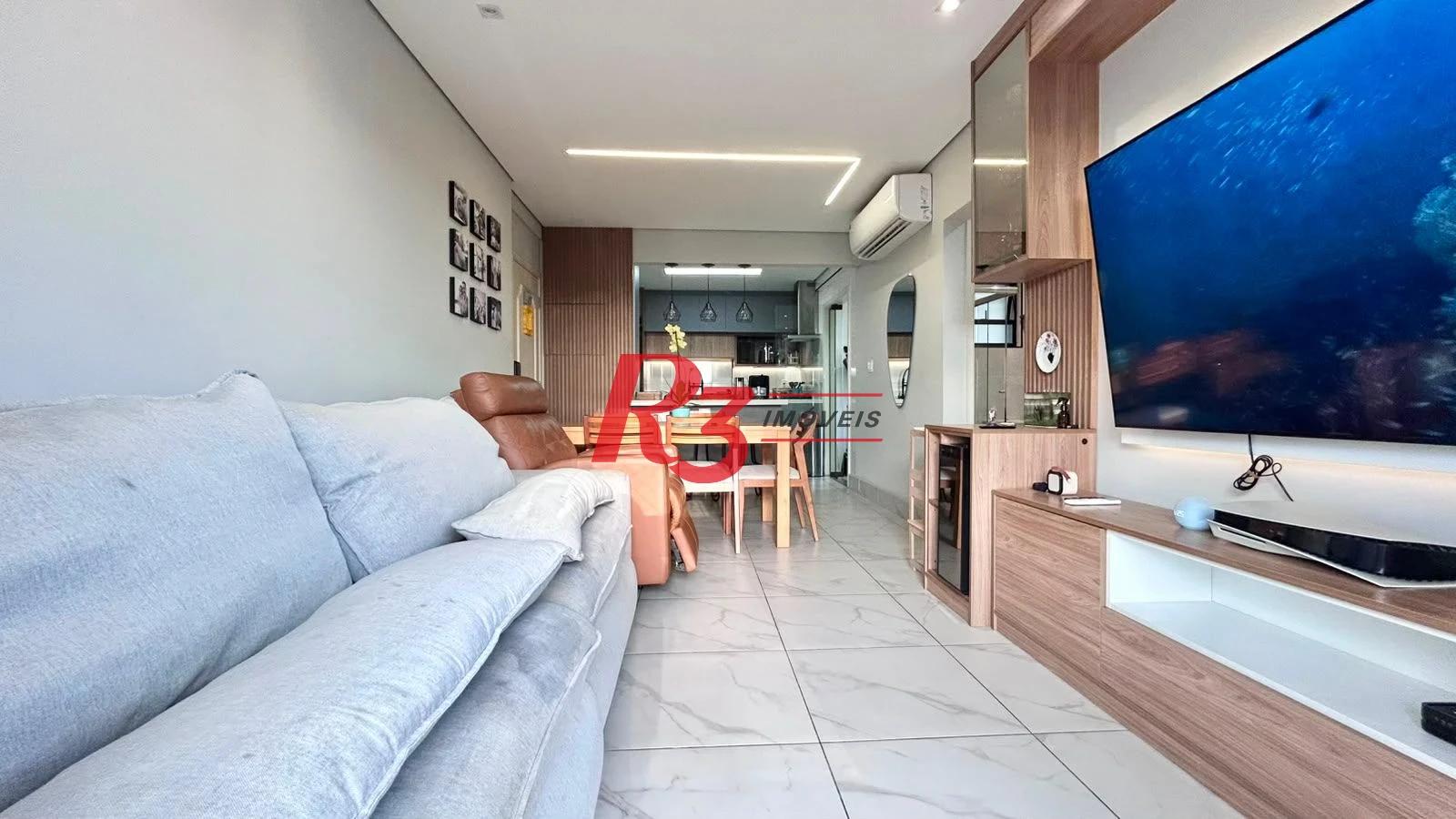 Apartamento com 2 dormitórios à venda, 82 m² por R$ 900.000,00 - Embaré - Santos/SP