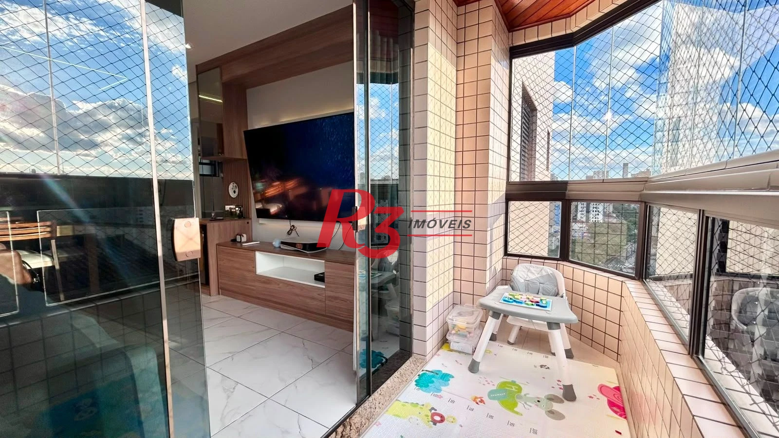 Apartamento com 2 dormitórios à venda, 82 m² por R$ 900.000,00 - Embaré - Santos/SP