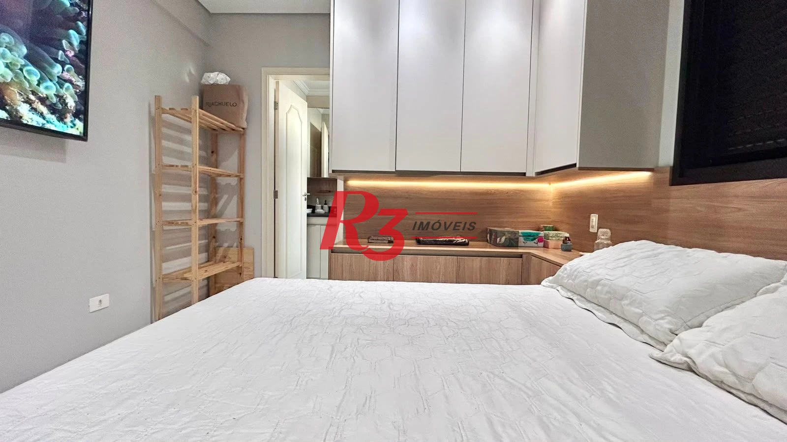 Apartamento com 2 dormitórios à venda, 82 m² por R$ 900.000,00 - Embaré - Santos/SP