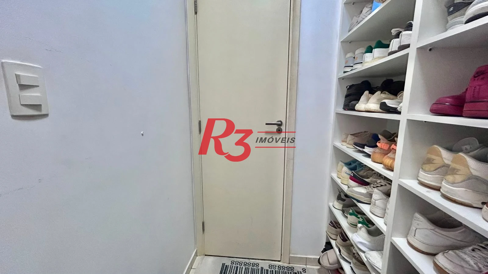 Apartamento com 2 dormitórios à venda, 82 m² por R$ 900.000,00 - Embaré - Santos/SP