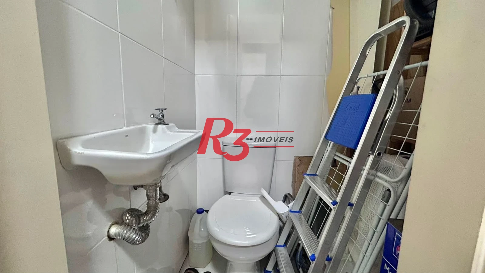 Apartamento com 2 dormitórios à venda, 82 m² por R$ 900.000,00 - Embaré - Santos/SP