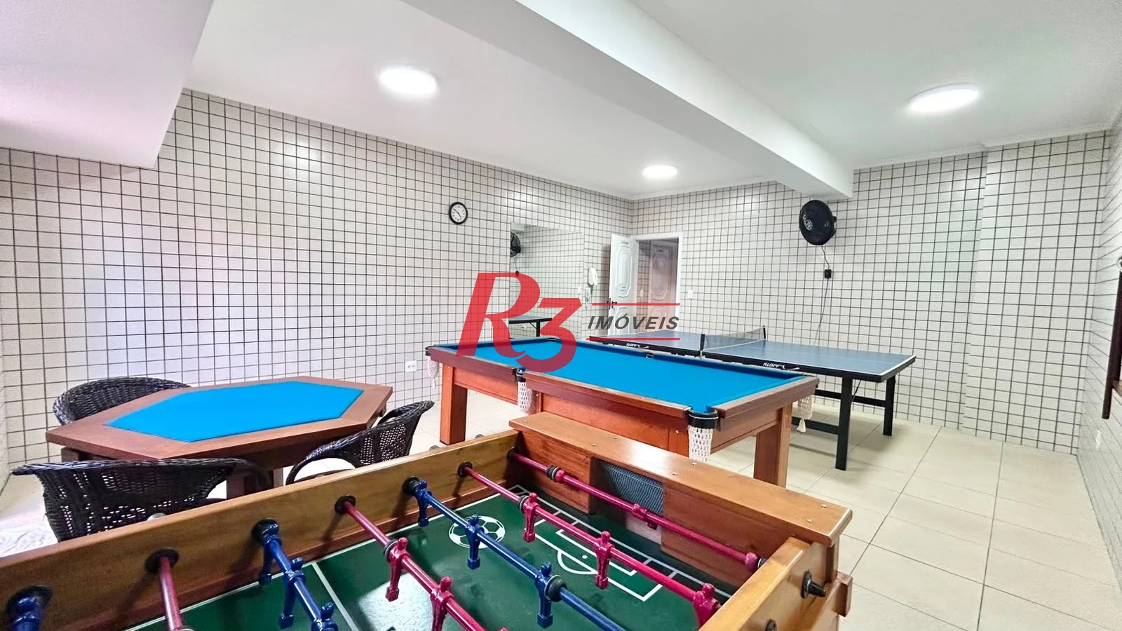 Apartamento com 2 dormitórios à venda, 82 m² por R$ 900.000,00 - Embaré - Santos/SP