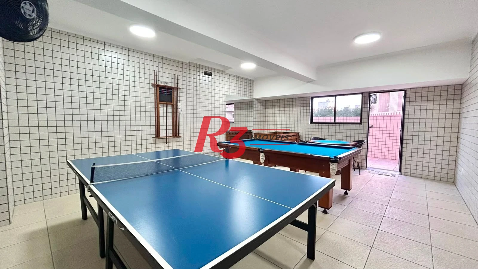 Apartamento com 2 dormitórios à venda, 82 m² por R$ 900.000,00 - Embaré - Santos/SP