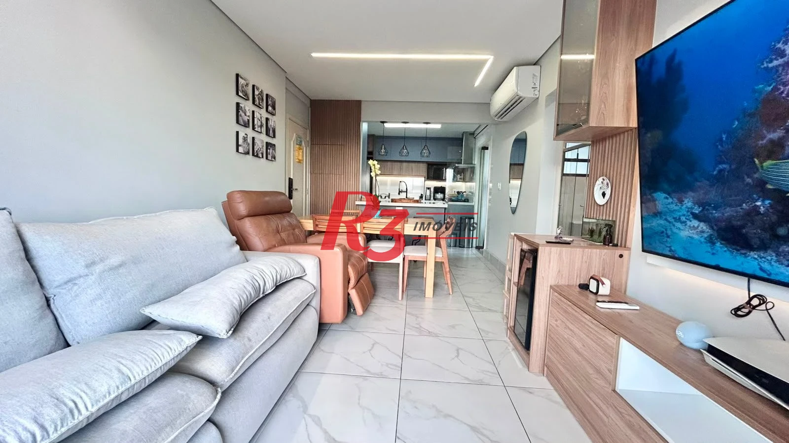 Apartamento com 2 dormitórios à venda, 82 m² por R$ 900.000,00 - Embaré - Santos/SP