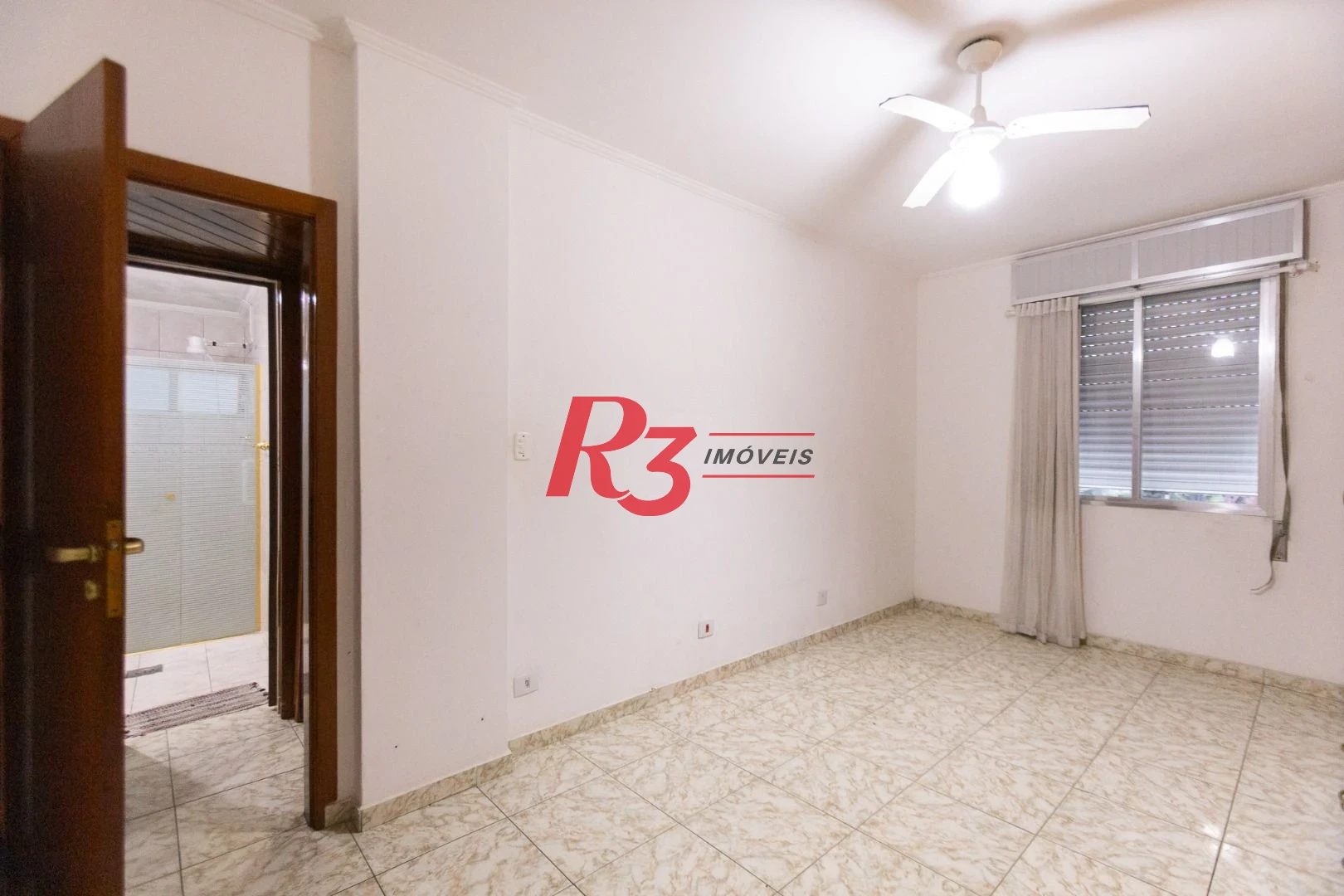 Apartamento com 2 dormitórios à venda, 86 m² por R$ 650.000,00 - José Menino - Santos/SP