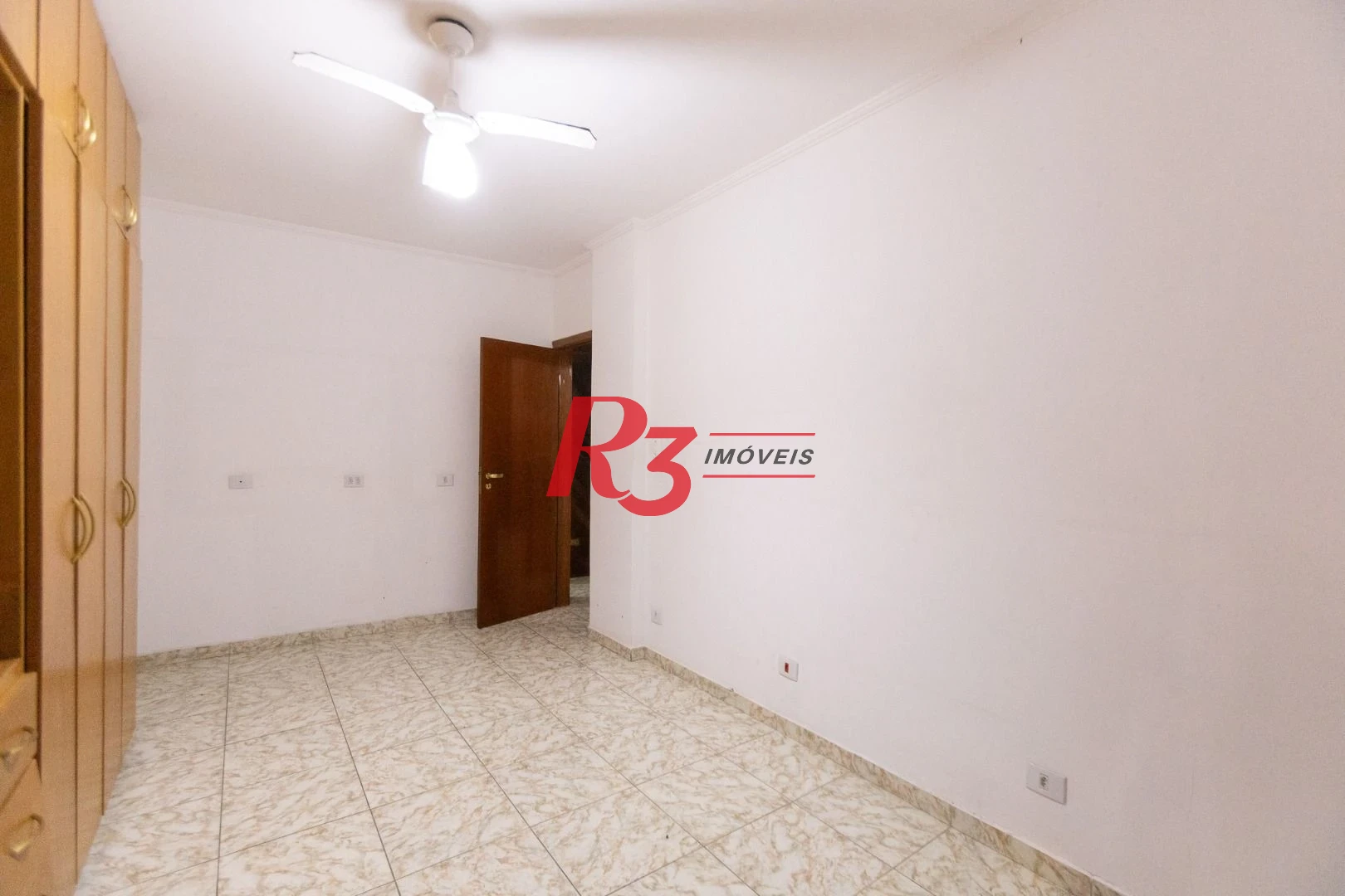 Apartamento com 2 dormitórios à venda, 86 m² por R$ 650.000,00 - José Menino - Santos/SP