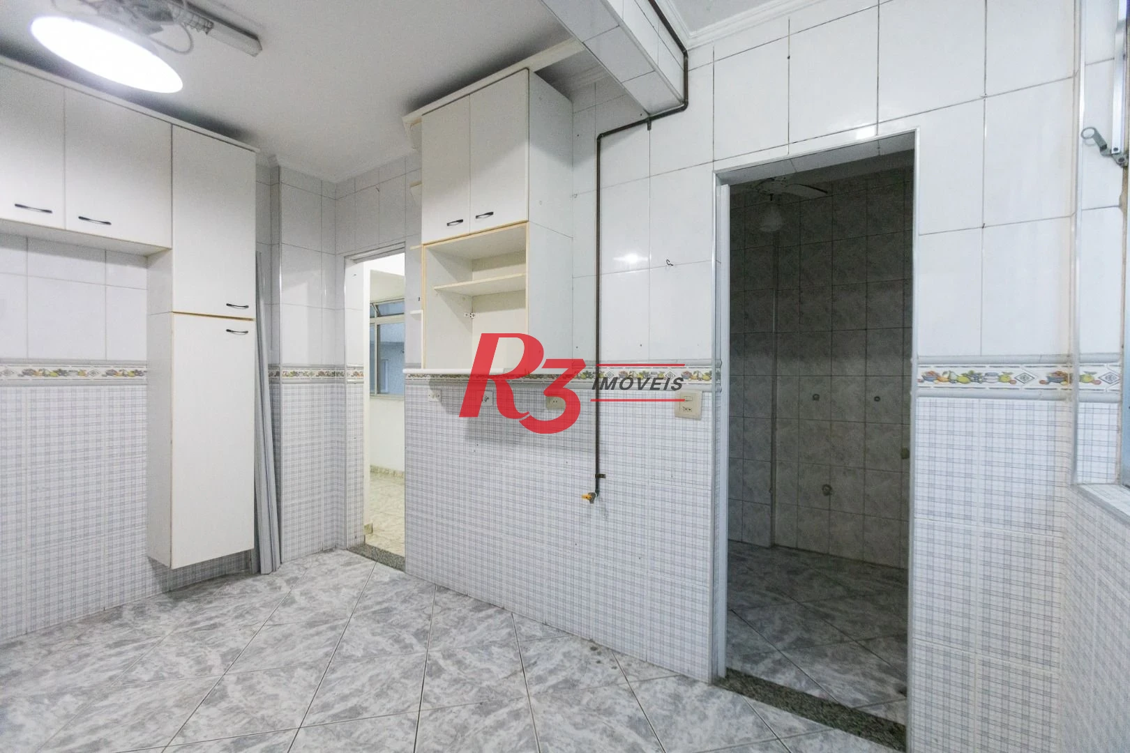 Apartamento com 2 dormitórios à venda, 86 m² por R$ 650.000,00 - José Menino - Santos/SP