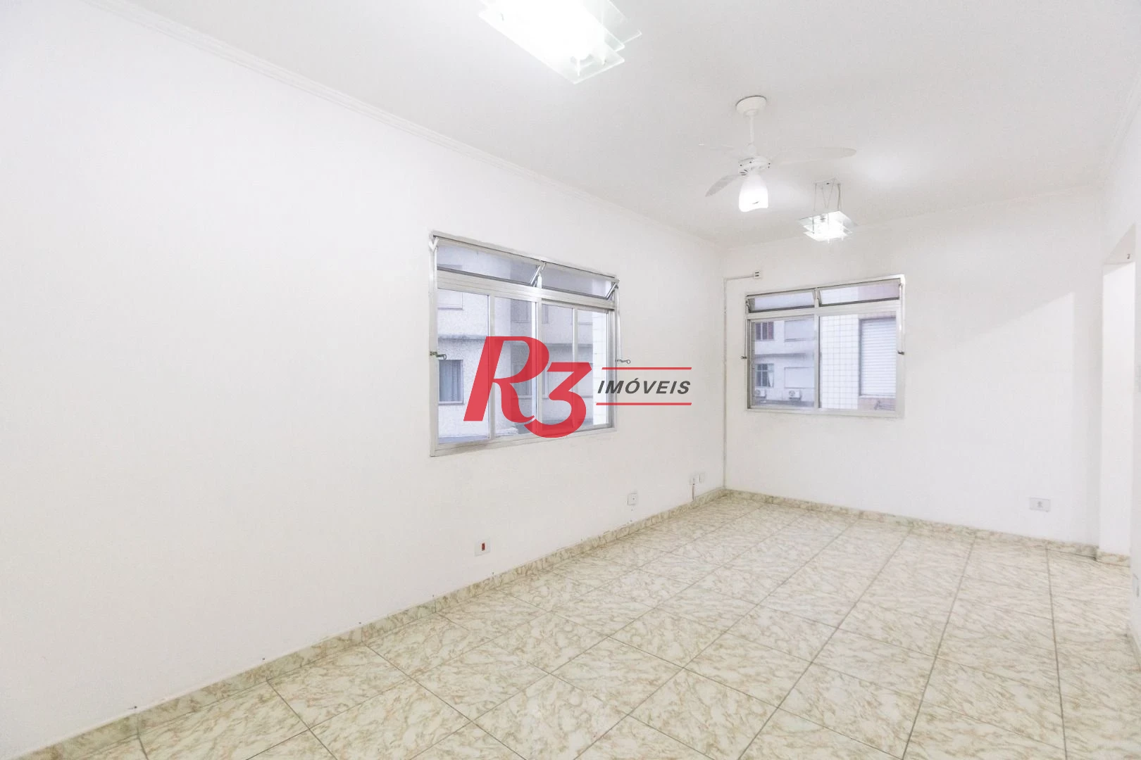 Apartamento com 2 dormitórios à venda, 86 m² por R$ 650.000,00 - José Menino - Santos/SP