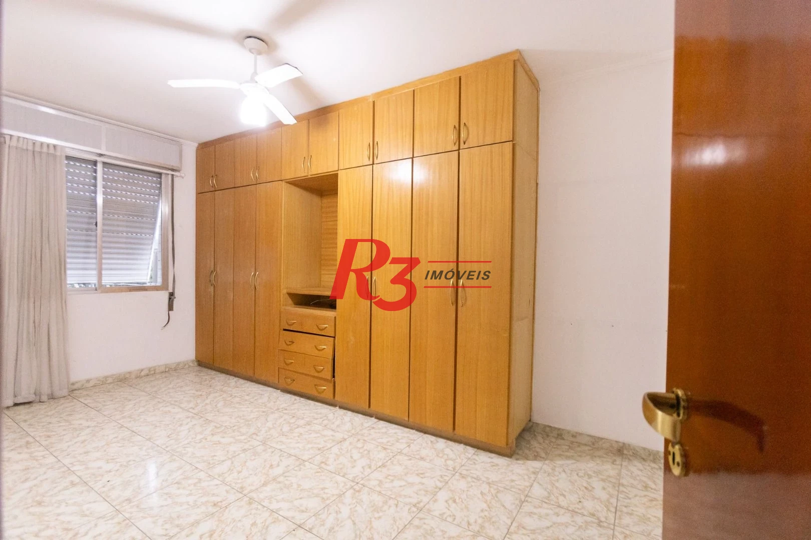 Apartamento com 2 dormitórios à venda, 86 m² por R$ 650.000,00 - José Menino - Santos/SP