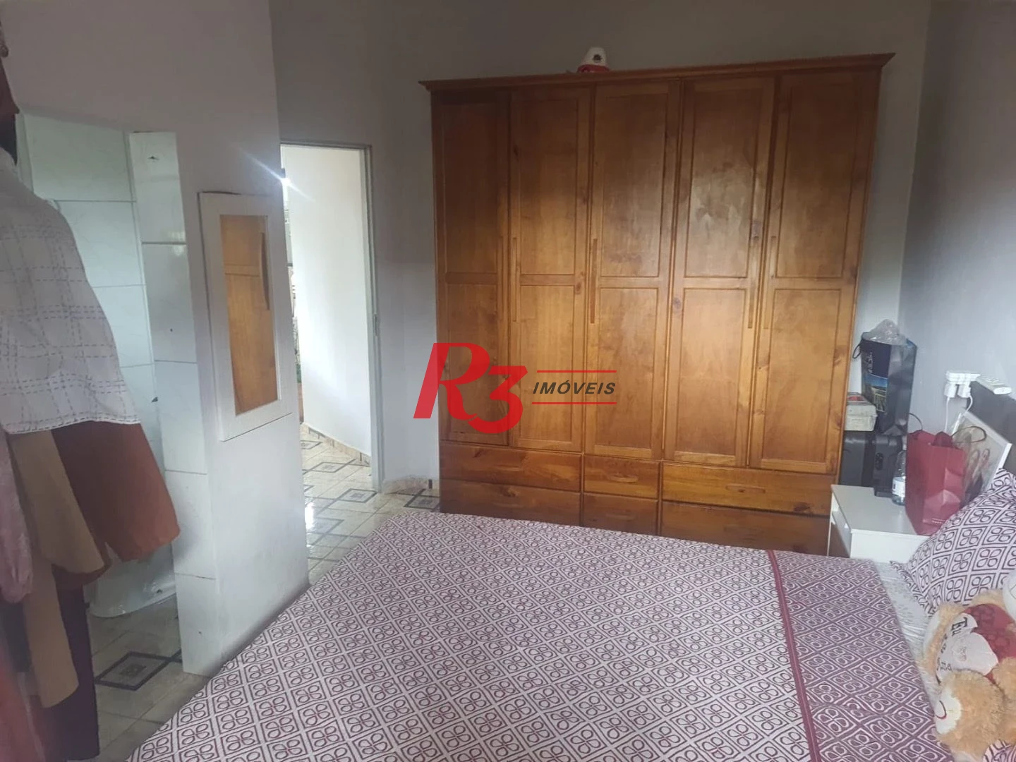 Casa com 3 dormitórios à venda, 250 m² por R$ 640.000,00 - Vila Progresso - Santos/SP