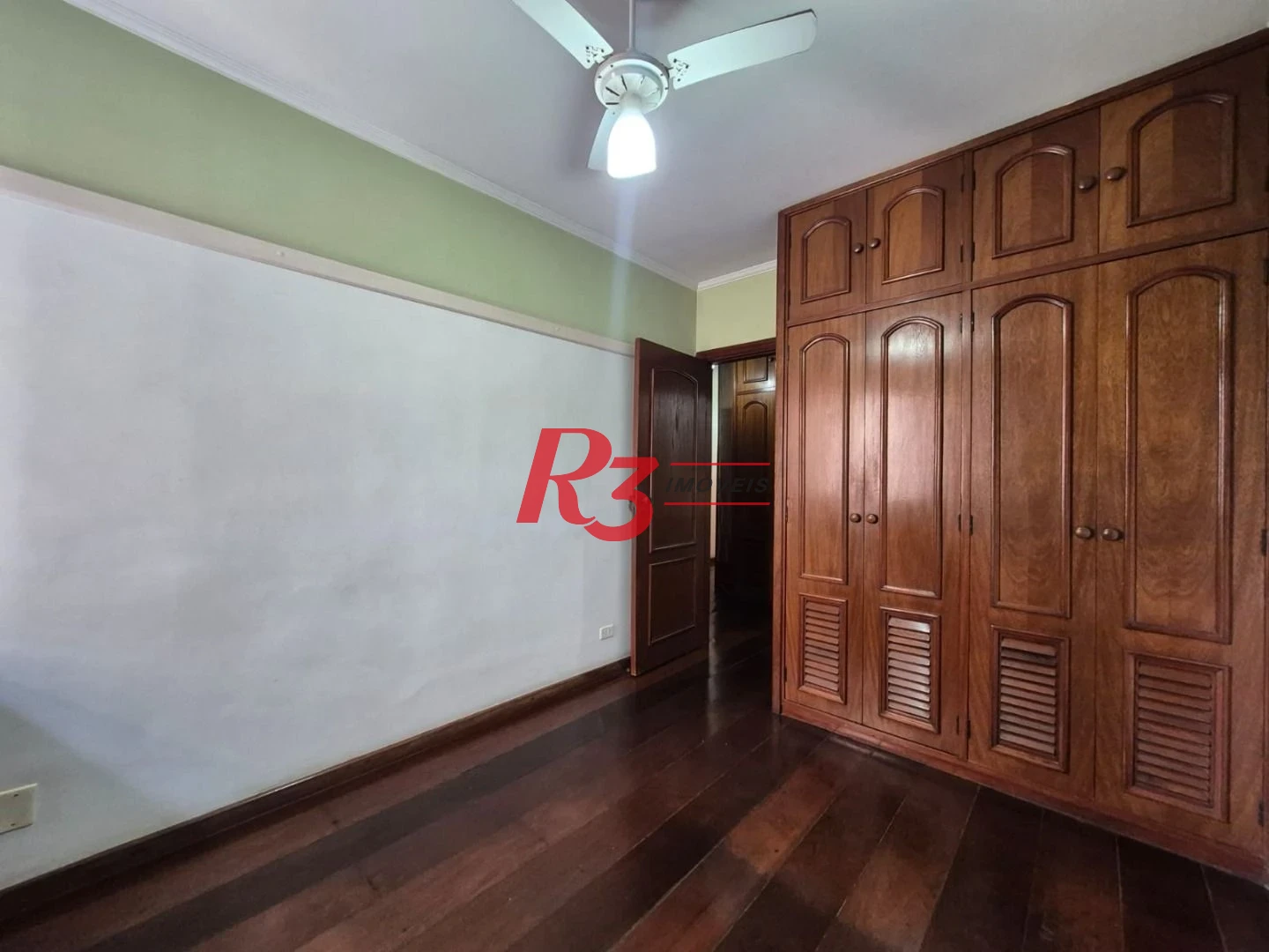 Apartamento com 3 dormitórios à venda, 129 m² por R$ 849.900,00 - Boqueirão - Santos/SP
