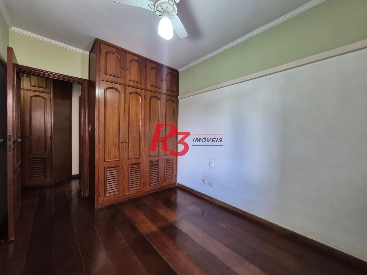 Apartamento com 3 dormitórios à venda, 129 m² por R$ 849.900,00 - Boqueirão - Santos/SP