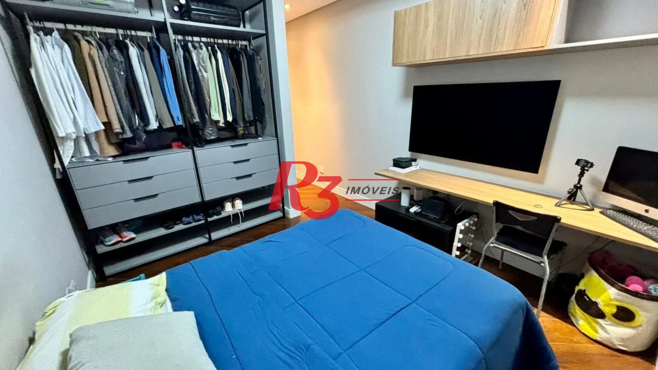 Sobrado com 4 dormitórios à venda, 276 m² por R$ 2.000.000,00 - Boqueirão - Santos/SP