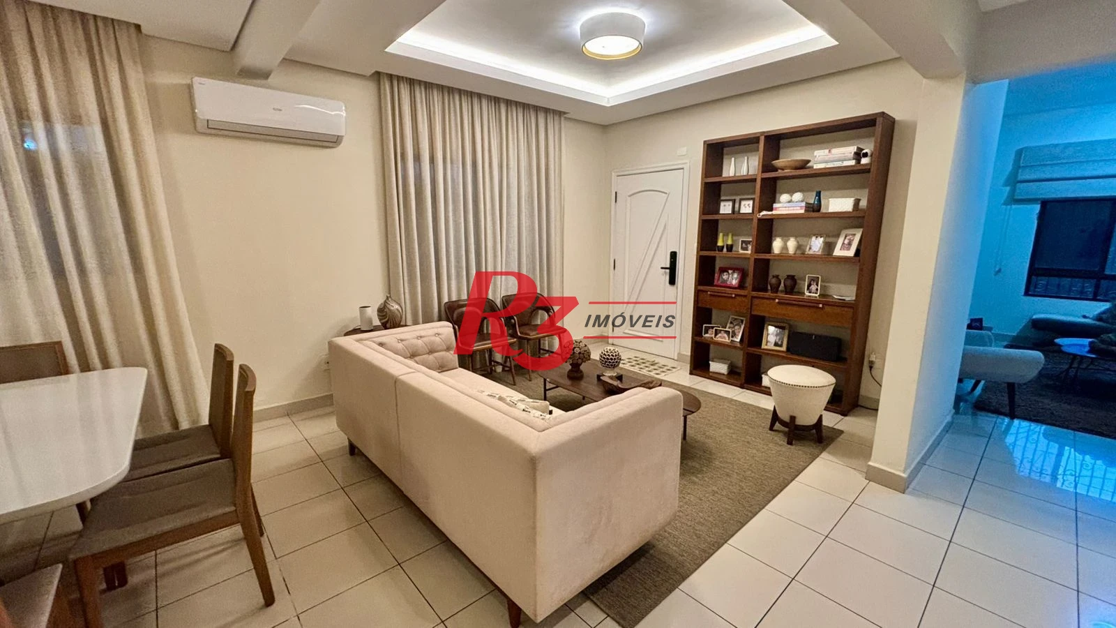 Sobrado com 4 dormitórios à venda, 276 m² por R$ 2.000.000,00 - Boqueirão - Santos/SP
