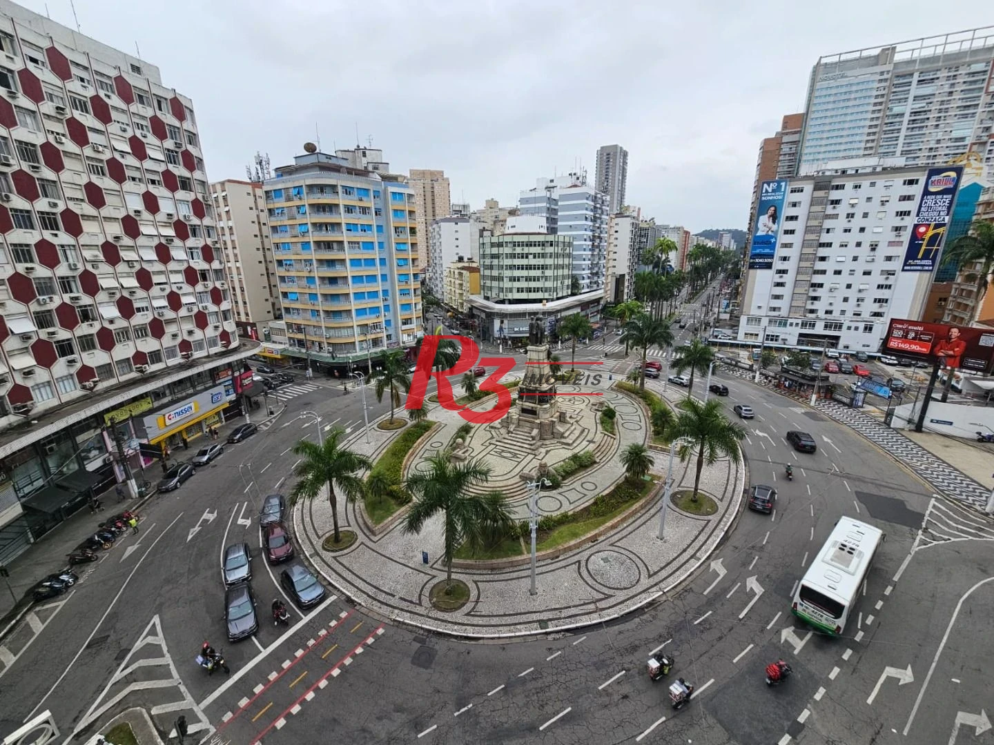 Apartamento com 2 dormitórios à venda, 146 m² por R$ 850.000,00 - Gonzaga - Santos/SP