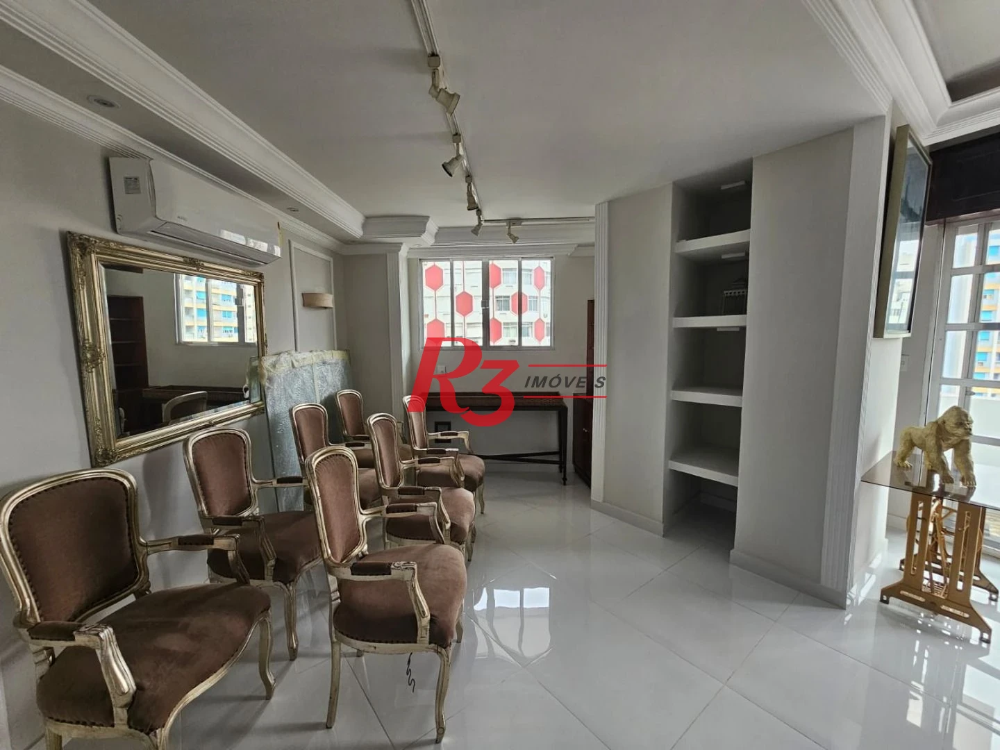Apartamento com 2 dormitórios à venda, 146 m² por R$ 850.000,00 - Gonzaga - Santos/SP