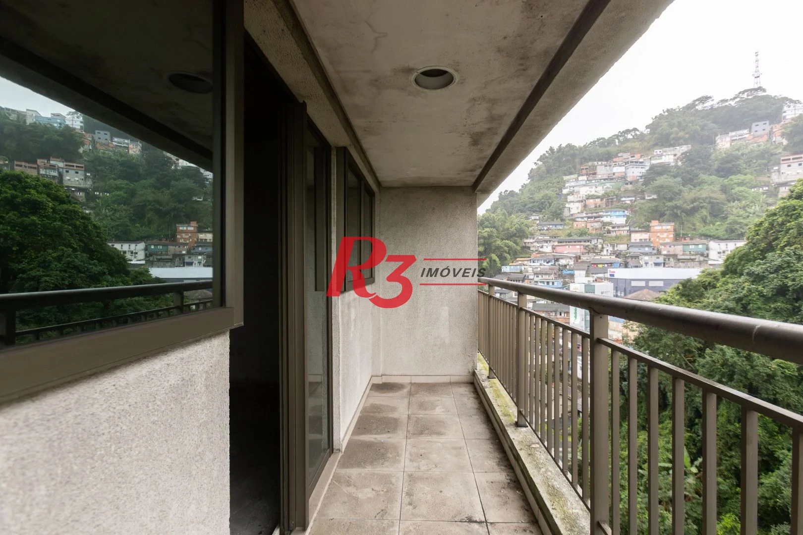Sala, 66 m² - venda por R$ 390.000,00 ou aluguel por R$ 3.500,00/mês - Valongo - Santos/SP